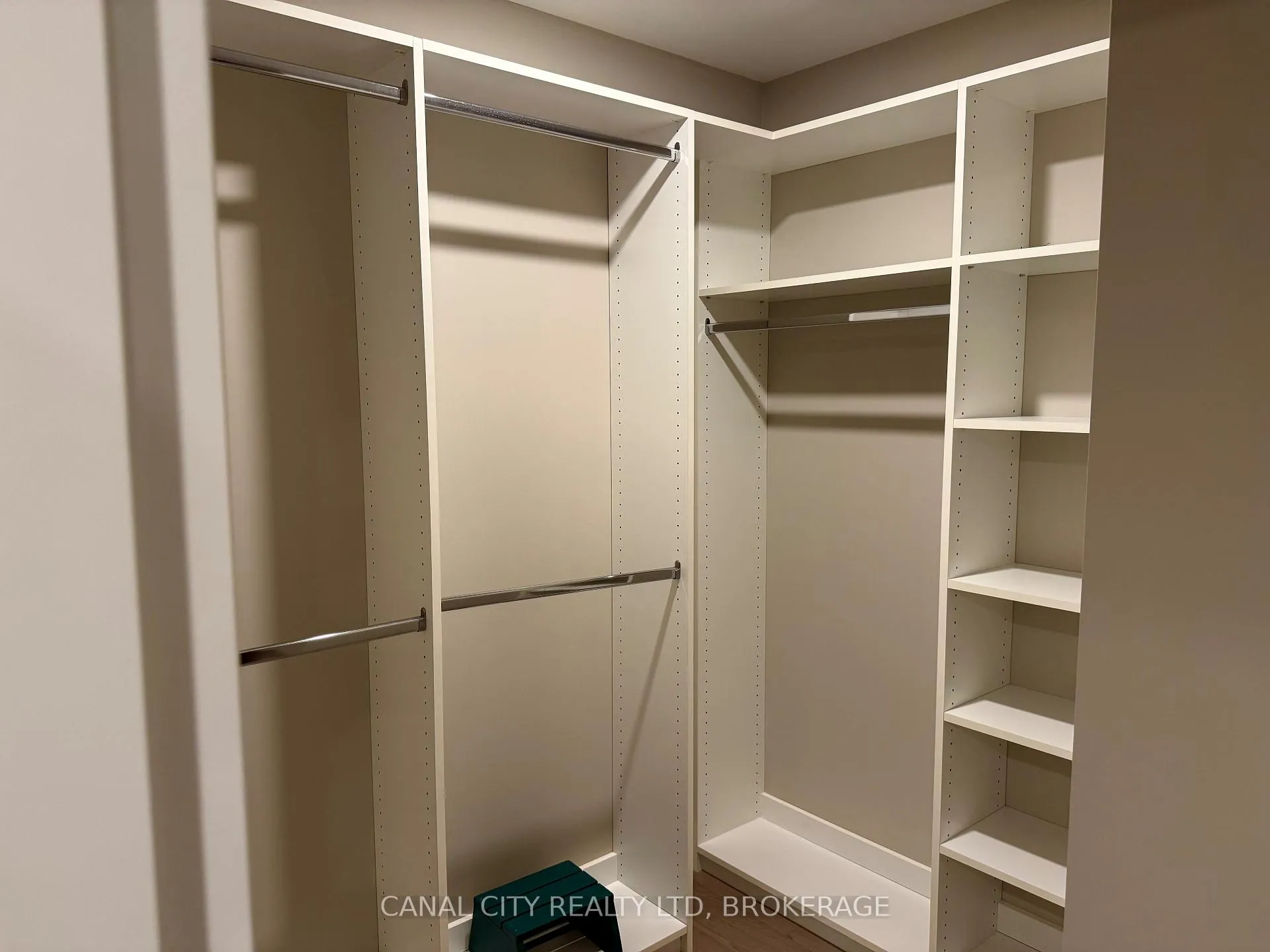 Photo 12 of Unit 404, 10 Albert Street E, Thorold, Thorold Downtown — HOMEH
