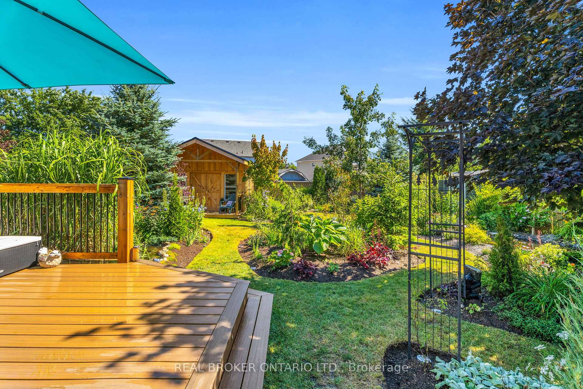 Photo 28 of 292 Regina Street, Clearview, Stayner — HOMEH