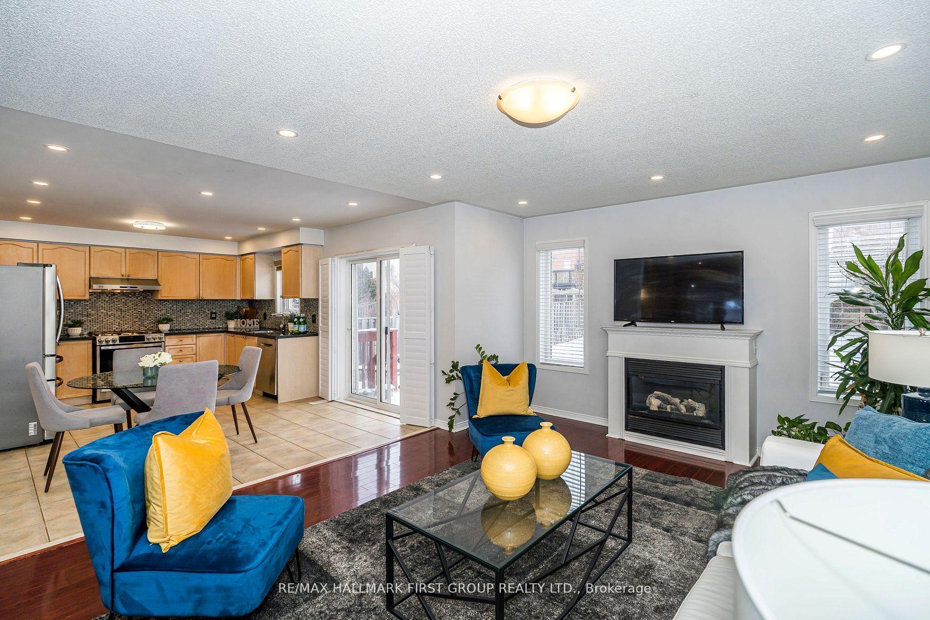 Photo 7 of 21 Nobbs Drive, Ajax, Northwest Ajax — HOMEH
