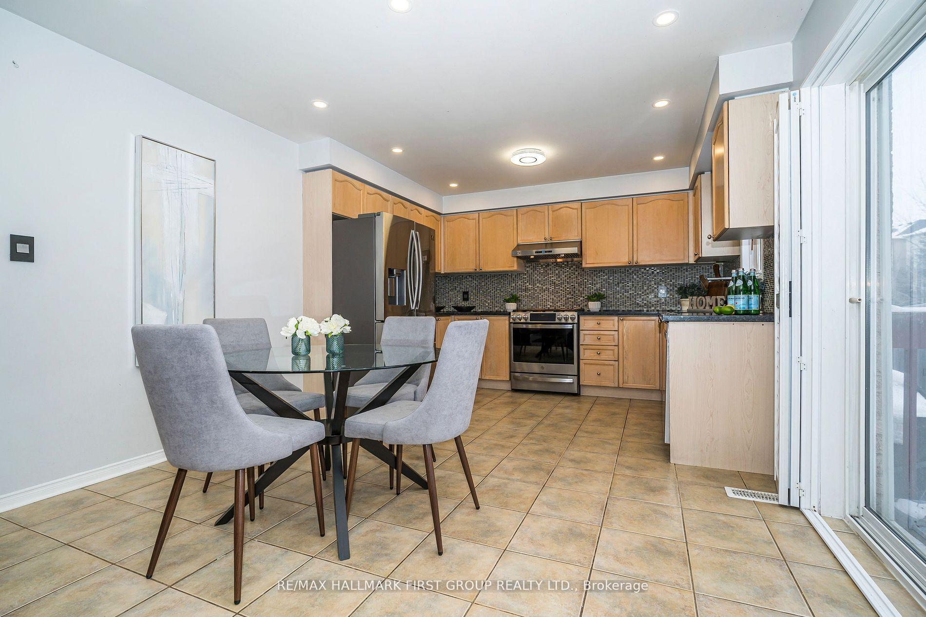Photo 8 of 21 Nobbs Drive, Ajax, Northwest Ajax — HOMEH