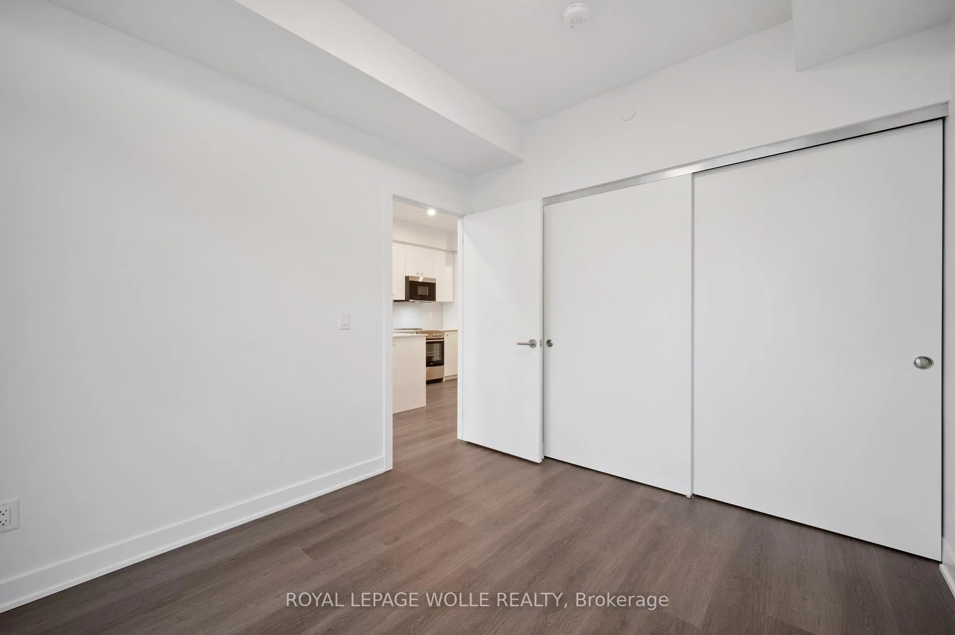 Photo 23 of Unit 2901, 25 Wellington Street S, Kitchener — HOMEH