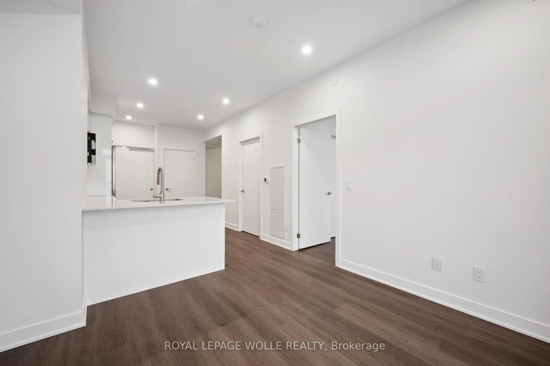 Photo 24 of Unit 2901, 25 Wellington Street S, Kitchener — HOMEH