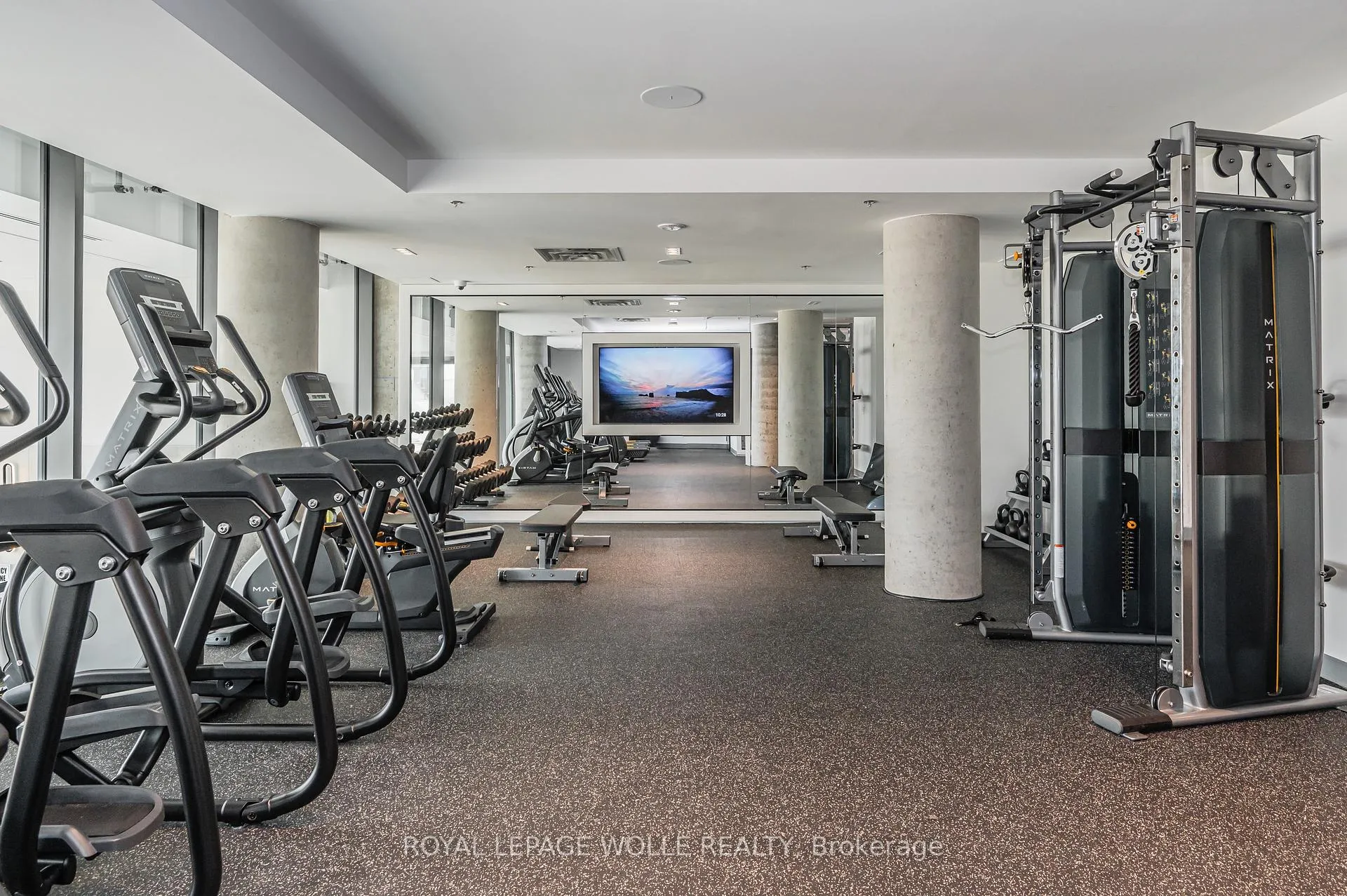 Photo 38 of Unit 2901, 25 Wellington Street S, Kitchener — HOMEH