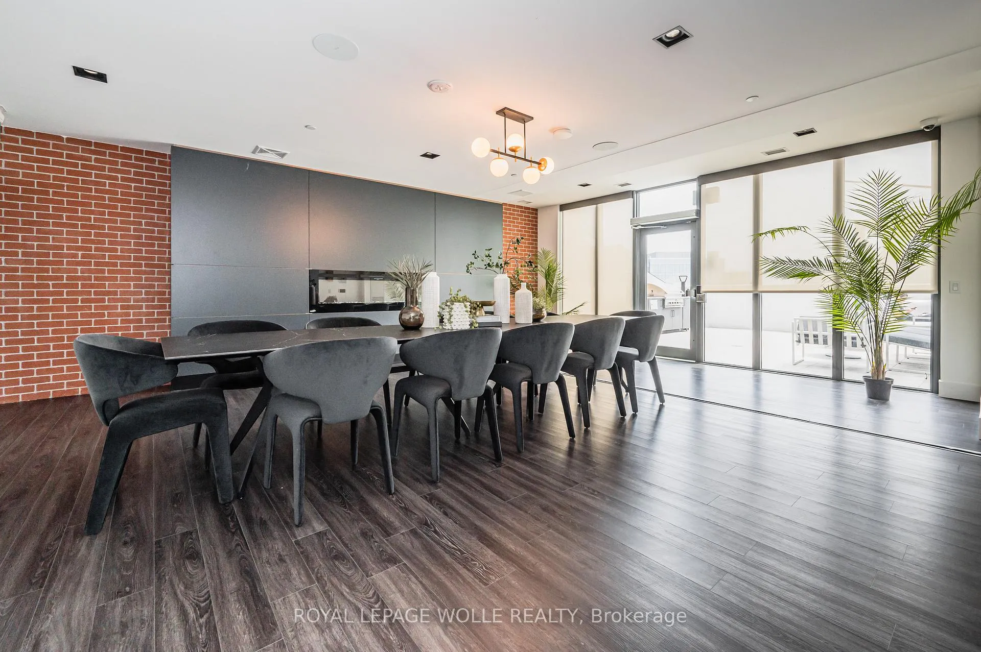 Photo 46 of Unit 2901, 25 Wellington Street S, Kitchener — HOMEH