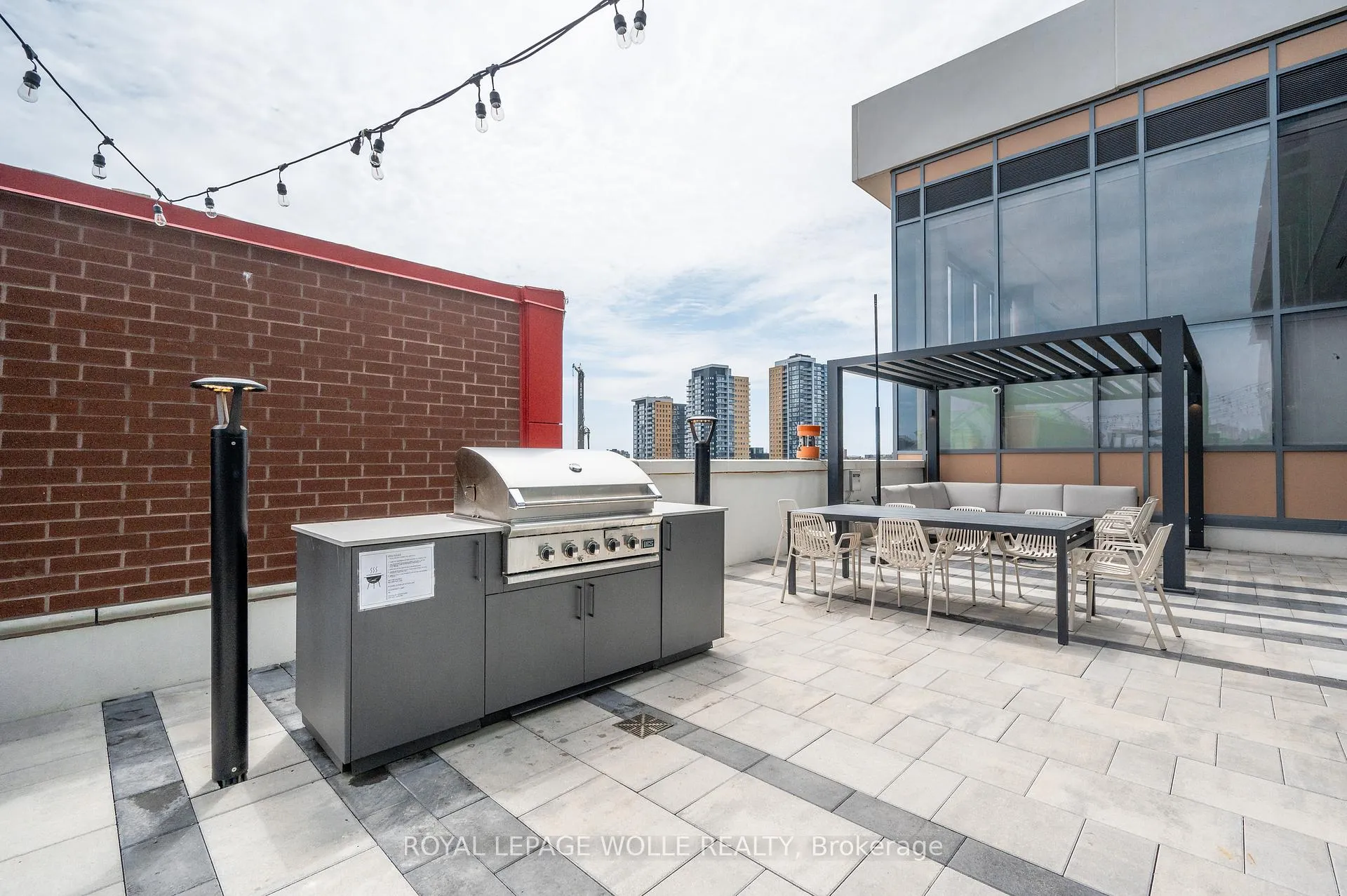 Photo 47 of Unit 2901, 25 Wellington Street S, Kitchener — HOMEH