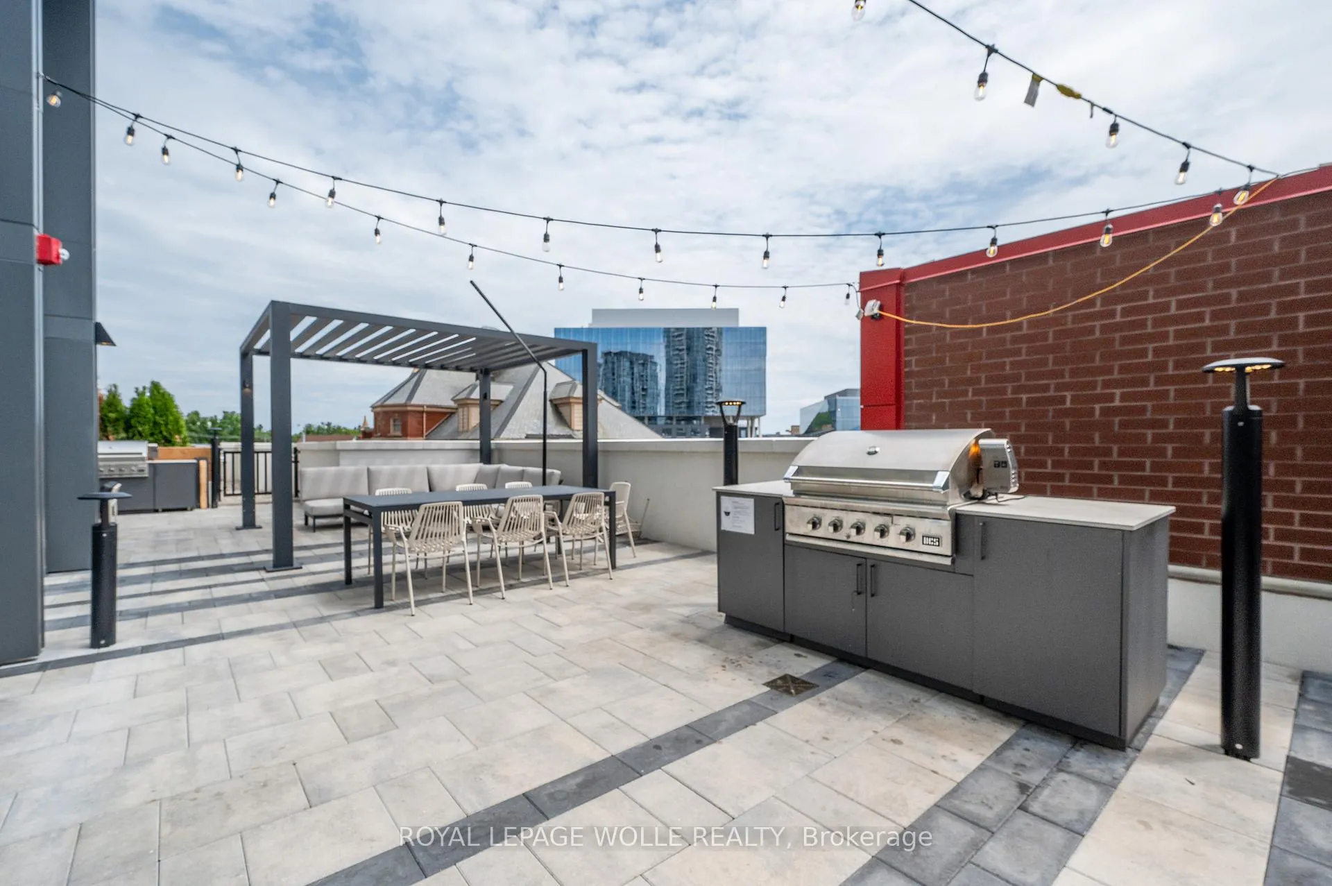 Photo 48 of Unit 2901, 25 Wellington Street S, Kitchener — HOMEH