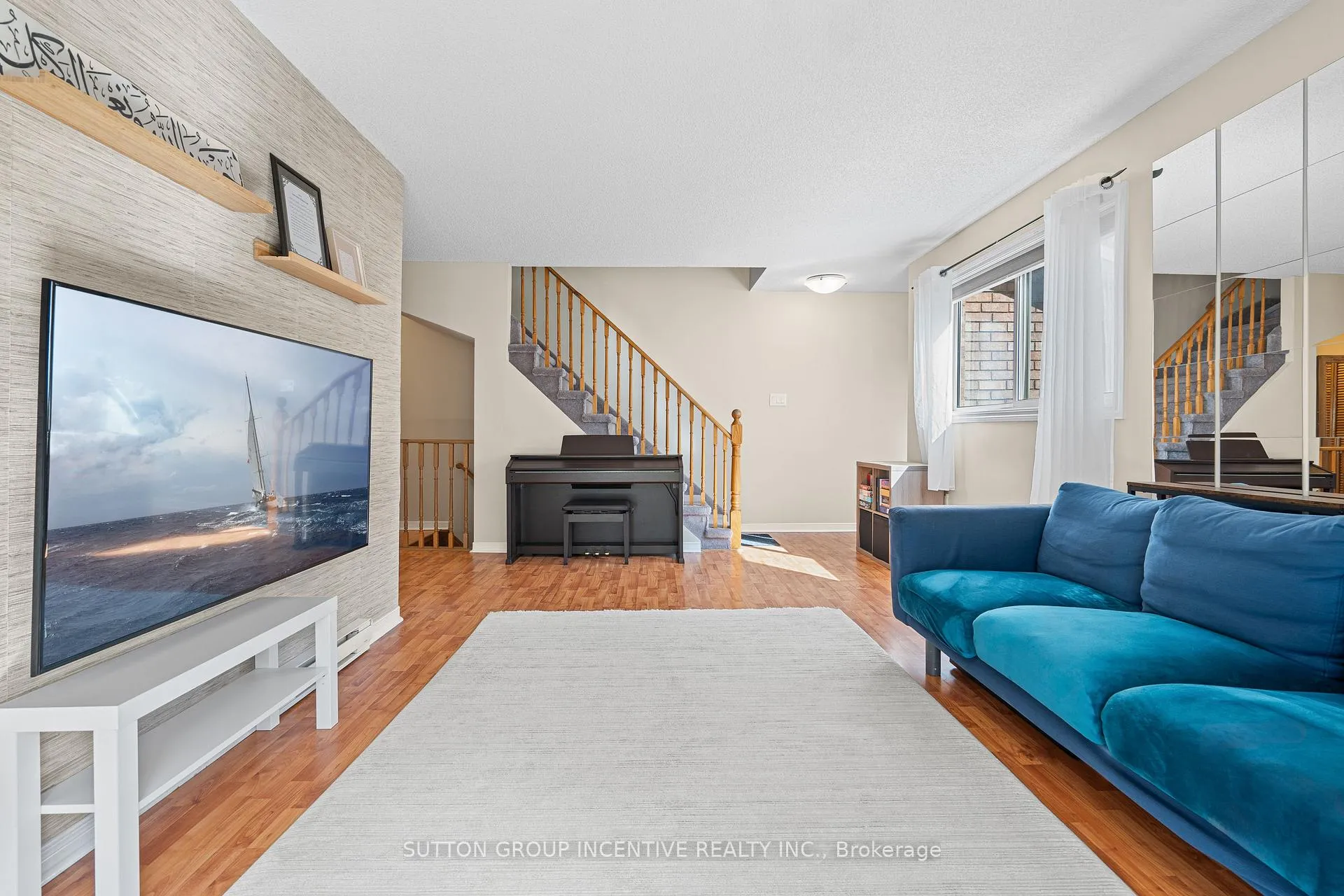 Photo 11 of Unit 3, 15 Meadow Lane, Barrie, Ardagh — HOMEH