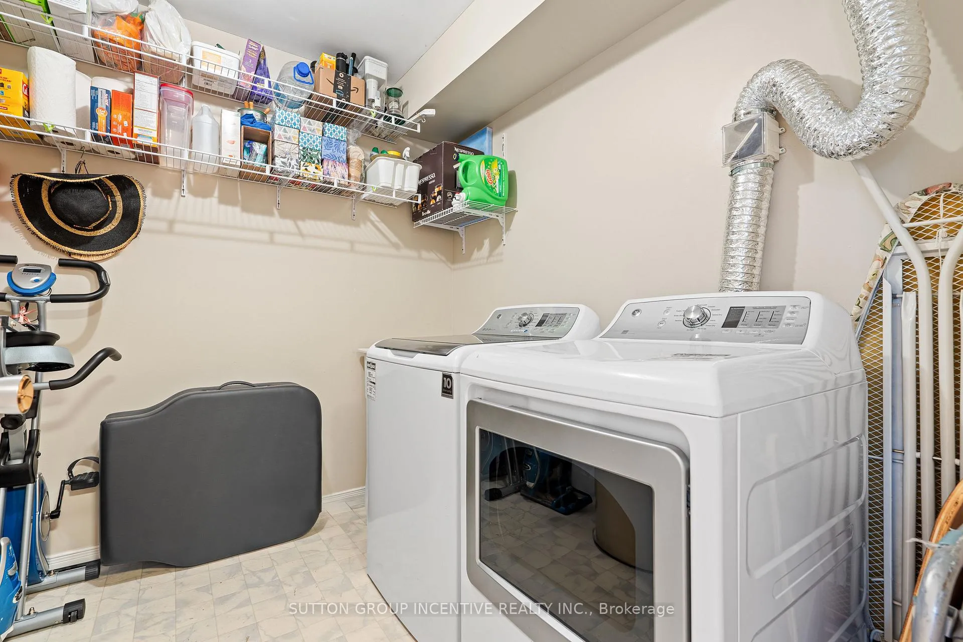 Photo 24 of Unit 3, 15 Meadow Lane, Barrie, Ardagh — HOMEH
