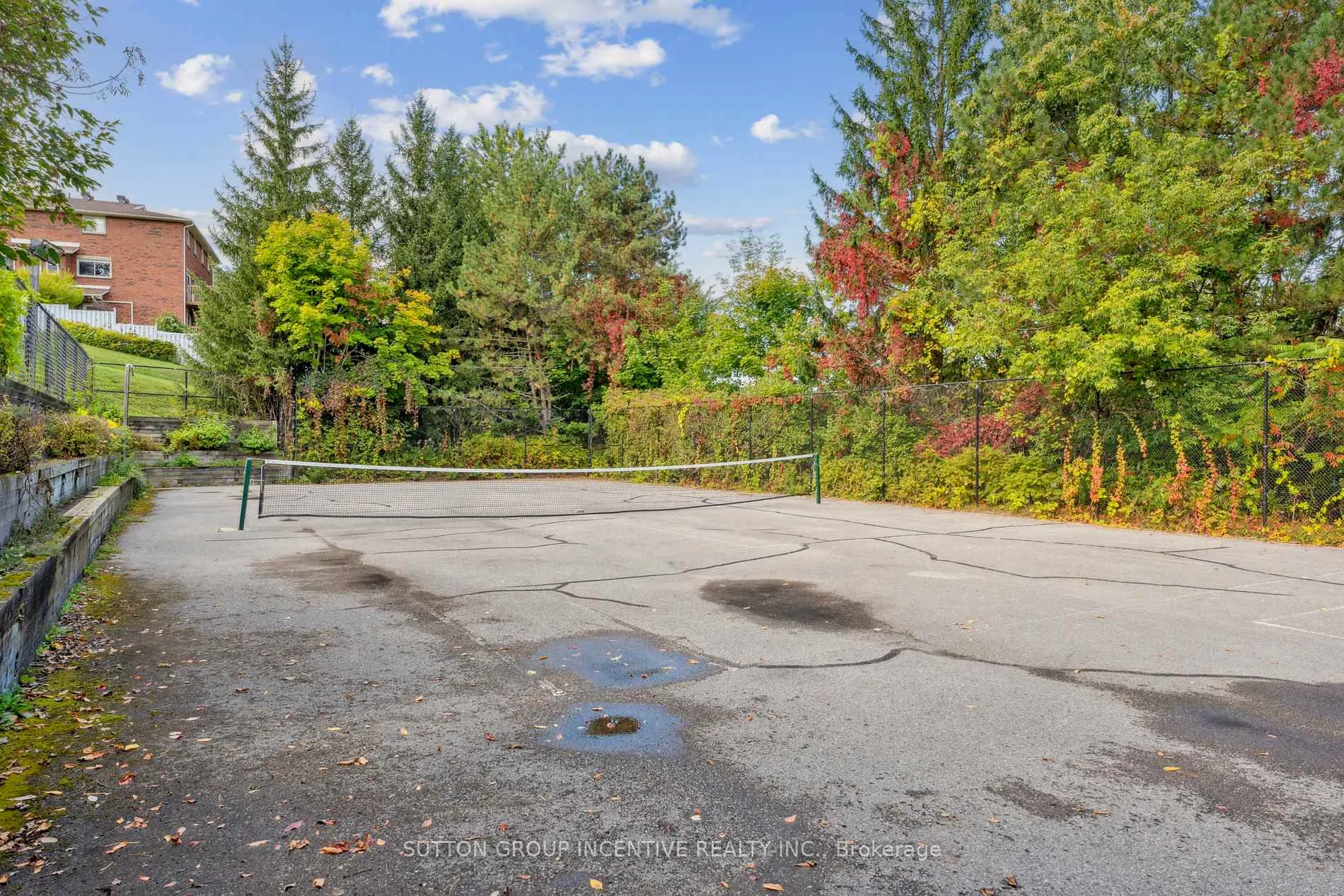 Photo 37 of Unit 3, 15 Meadow Lane, Barrie, Ardagh — HOMEH