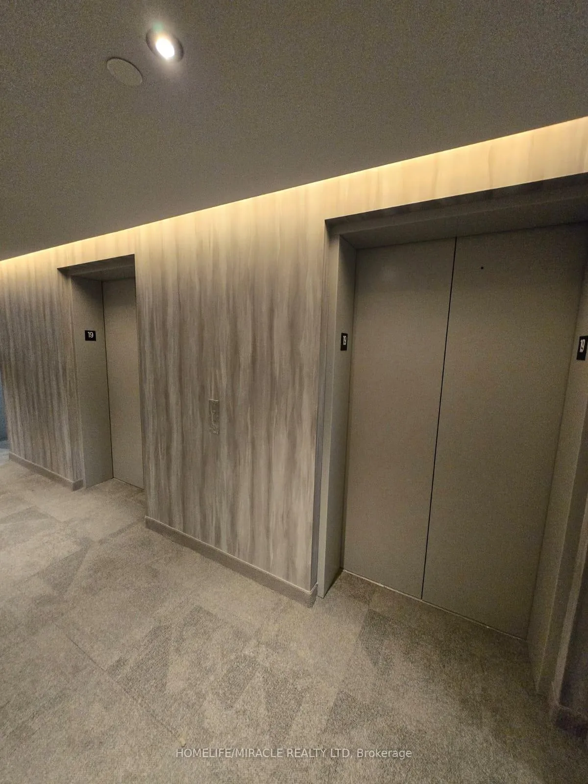 Photo 3 of Unit 1912, 195 Commerce Street, Vaughan, Vaughan Corporate Centre — HOMEH