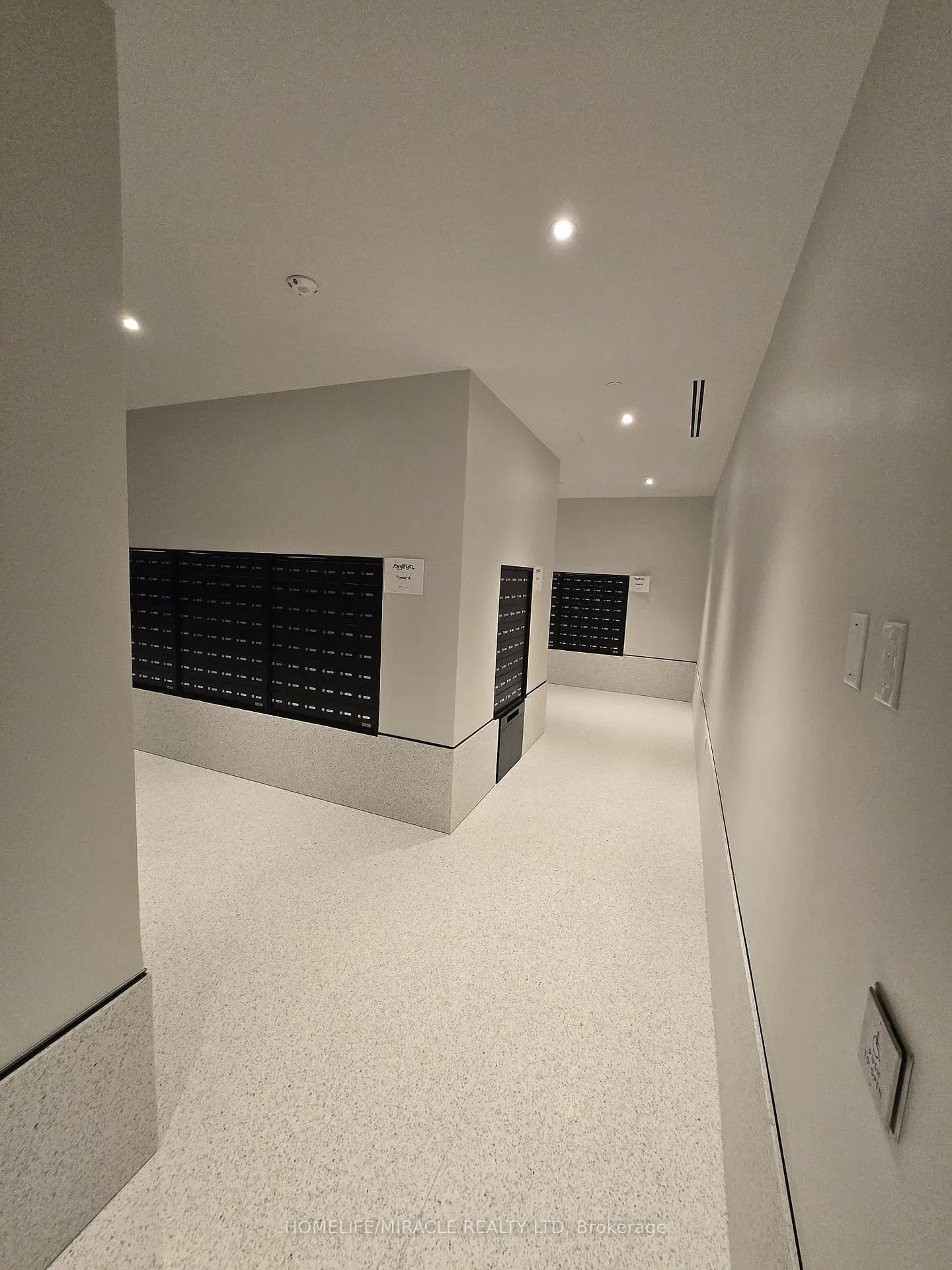Photo 25 of Unit 1912, 195 Commerce Street, Vaughan, Vaughan Corporate Centre — HOMEH