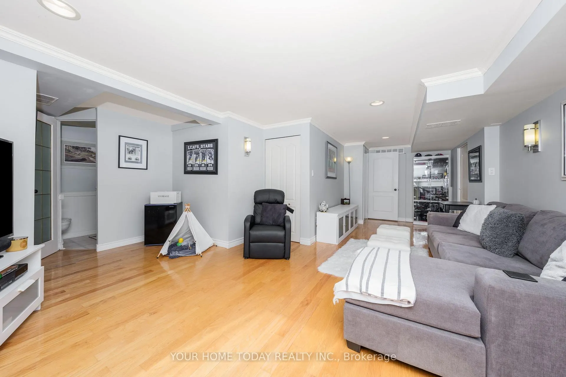 Photo 21 of Unit 8, 76 River Drive, Halton Hills, Georgetown — HOMEH