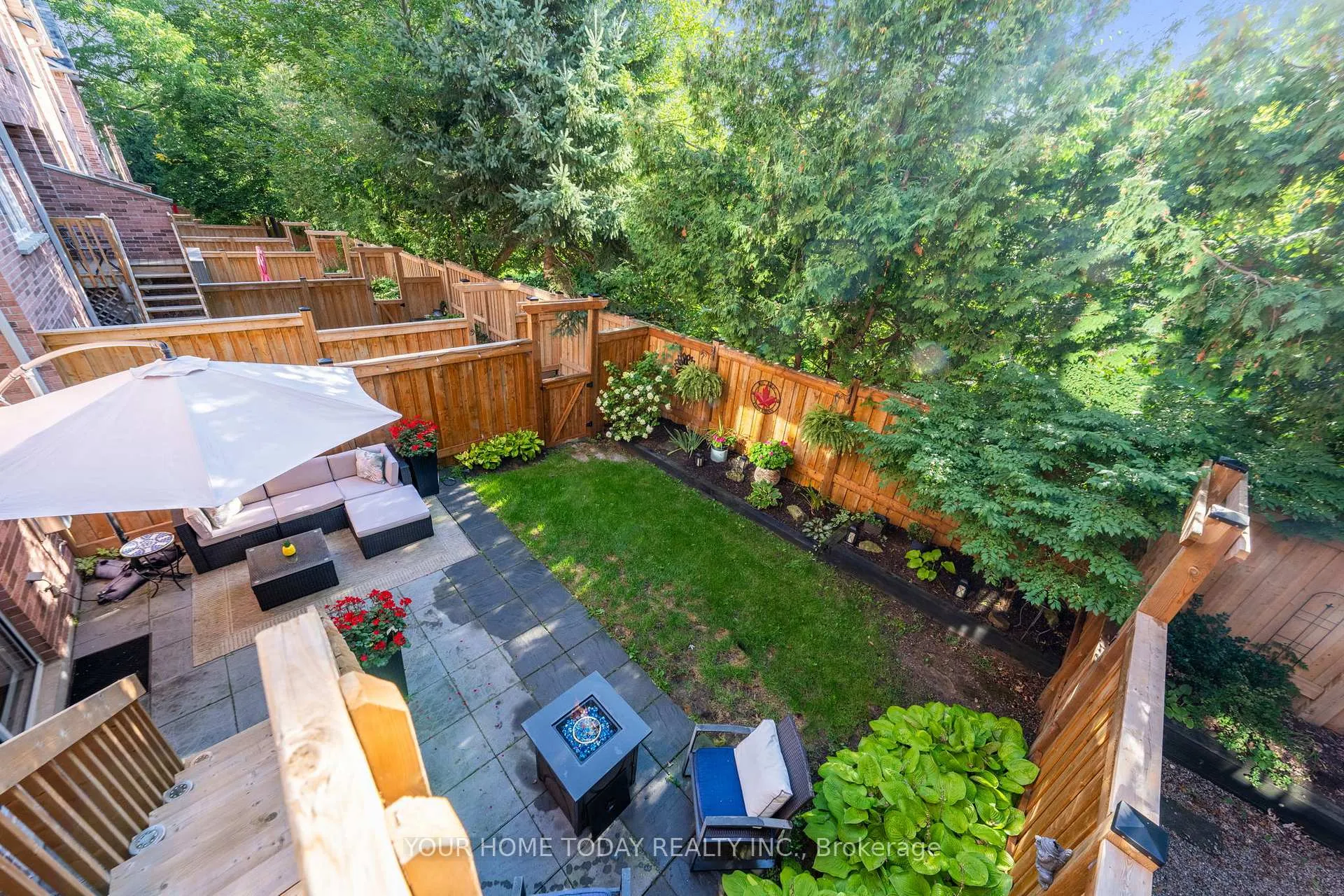 Photo 37 of Unit 8, 76 River Drive, Halton Hills, Georgetown — HOMEH