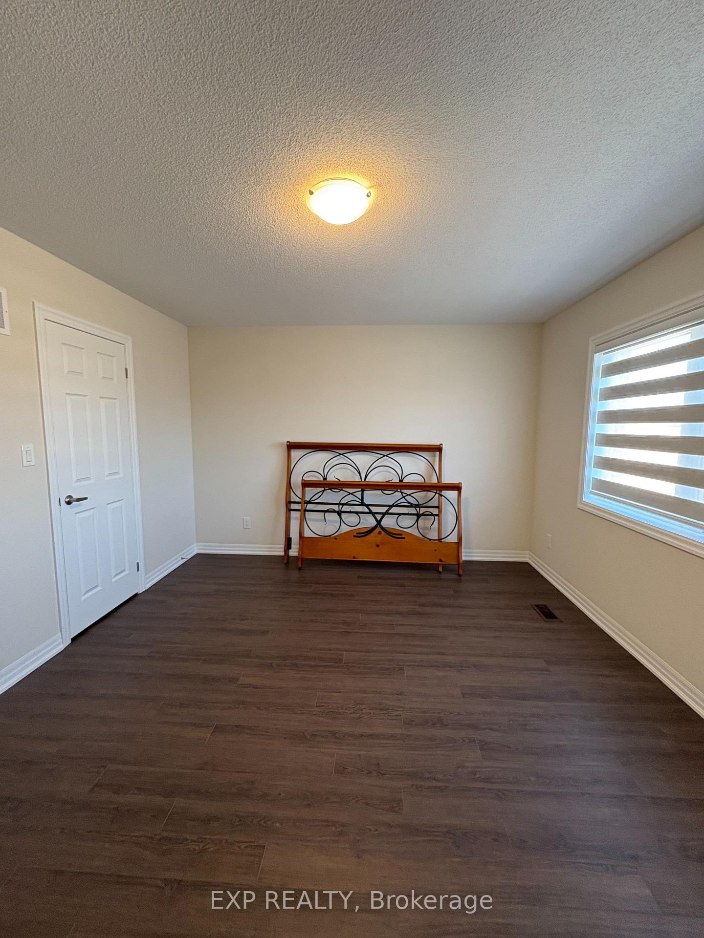 Photo 13 of 135 Danny Wheeler Boulevard, Georgina, Keswick North — HOMEH