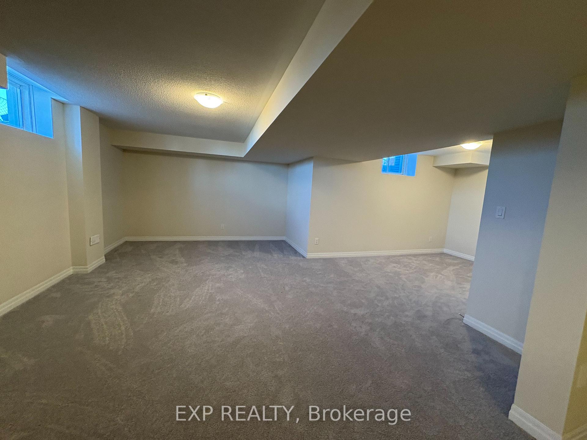 Photo 18 of 135 Danny Wheeler Boulevard, Georgina, Keswick North — HOMEH