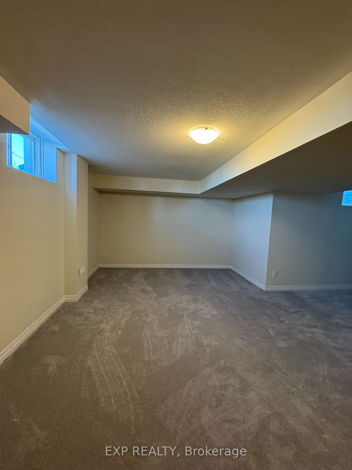 Photo 20 of 135 Danny Wheeler Boulevard, Georgina, Keswick North — HOMEH