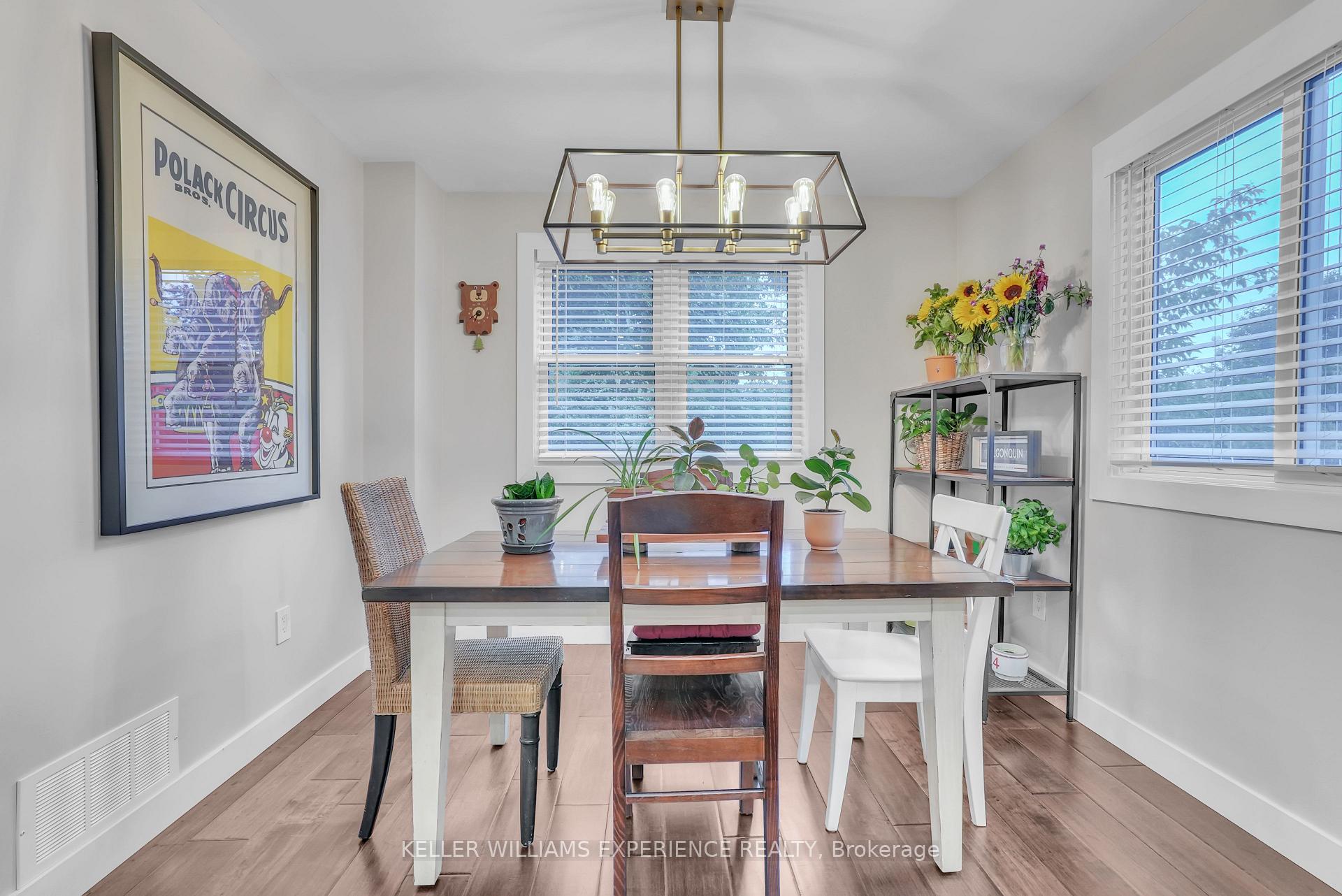 Photo 5 of 108 Elizabeth Street, Barrie, Ardagh — HOMEH