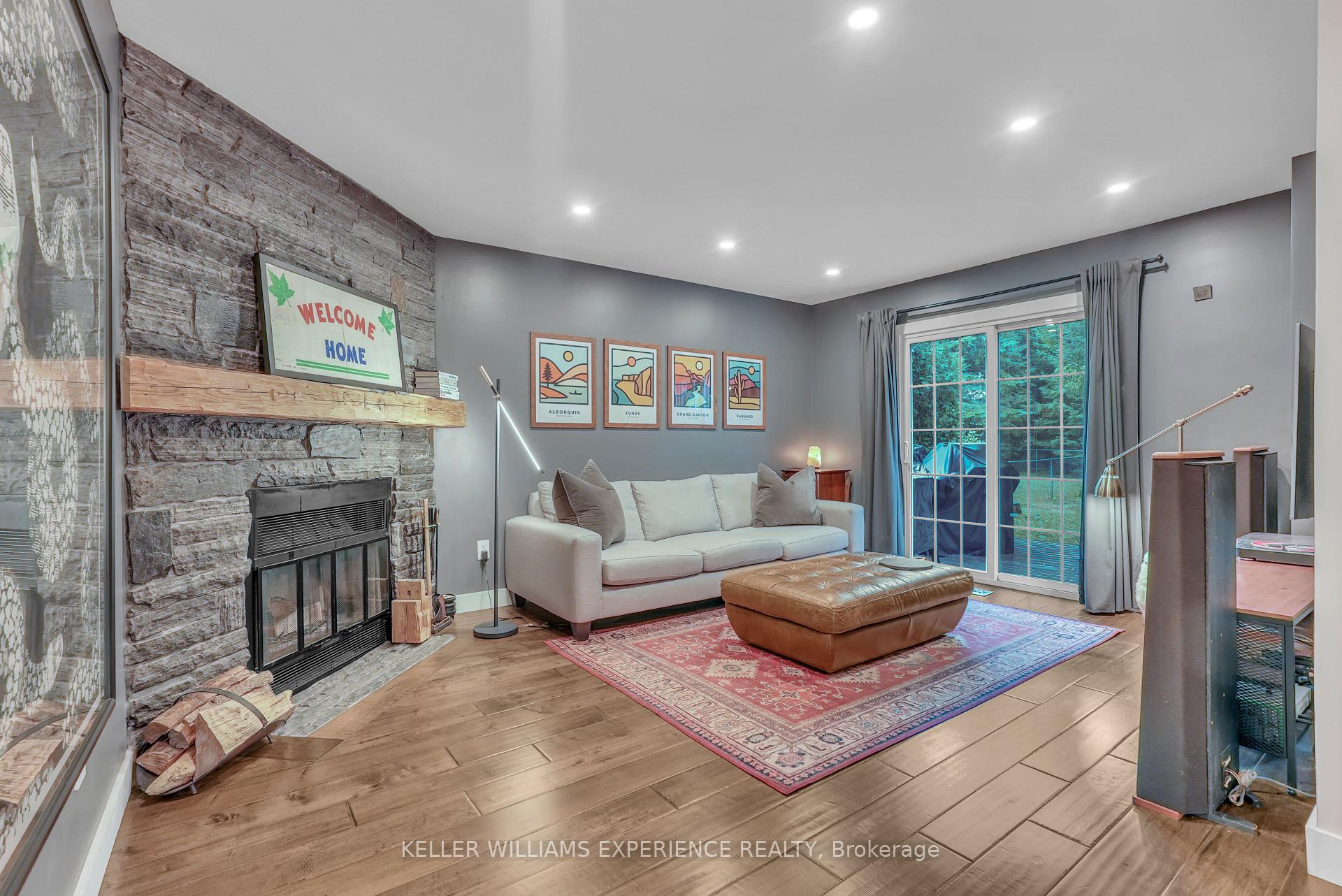 Photo 6 of 108 Elizabeth Street, Barrie, Ardagh — HOMEH