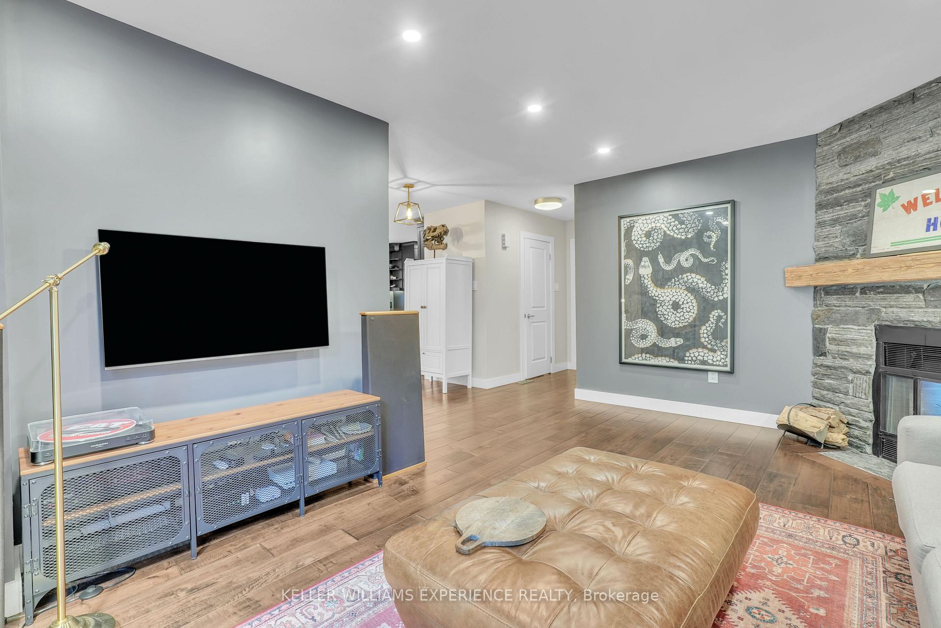 Photo 7 of 108 Elizabeth Street, Barrie, Ardagh — HOMEH