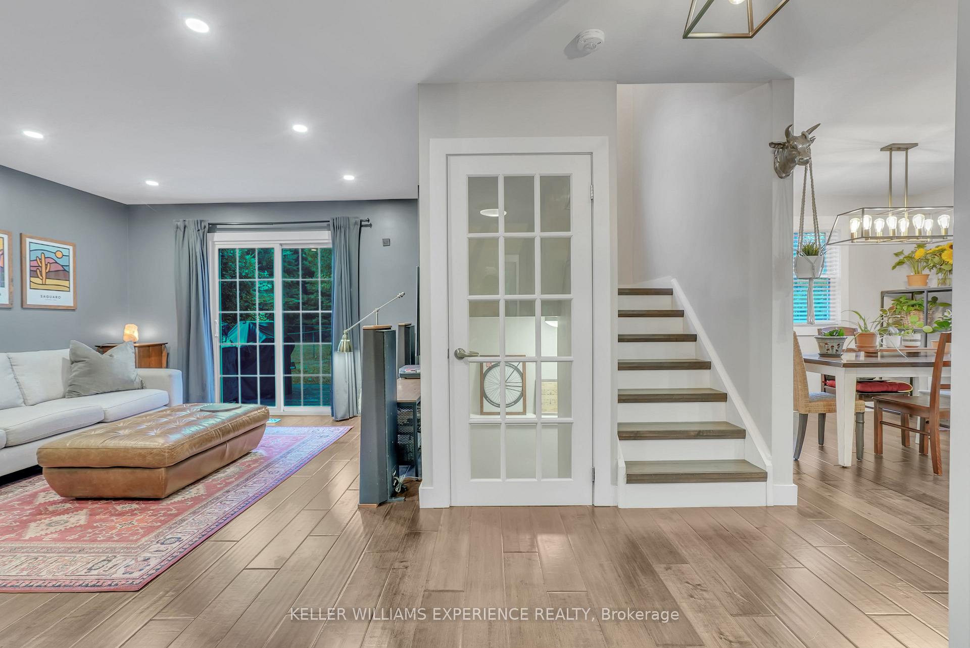 Photo 8 of 108 Elizabeth Street, Barrie, Ardagh — HOMEH