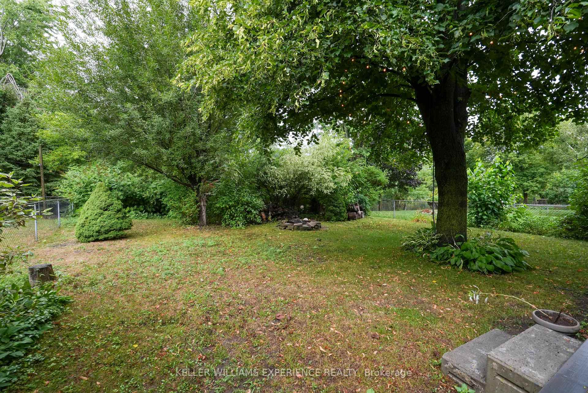 Photo 17 of 108 Elizabeth Street, Barrie, Ardagh — HOMEH