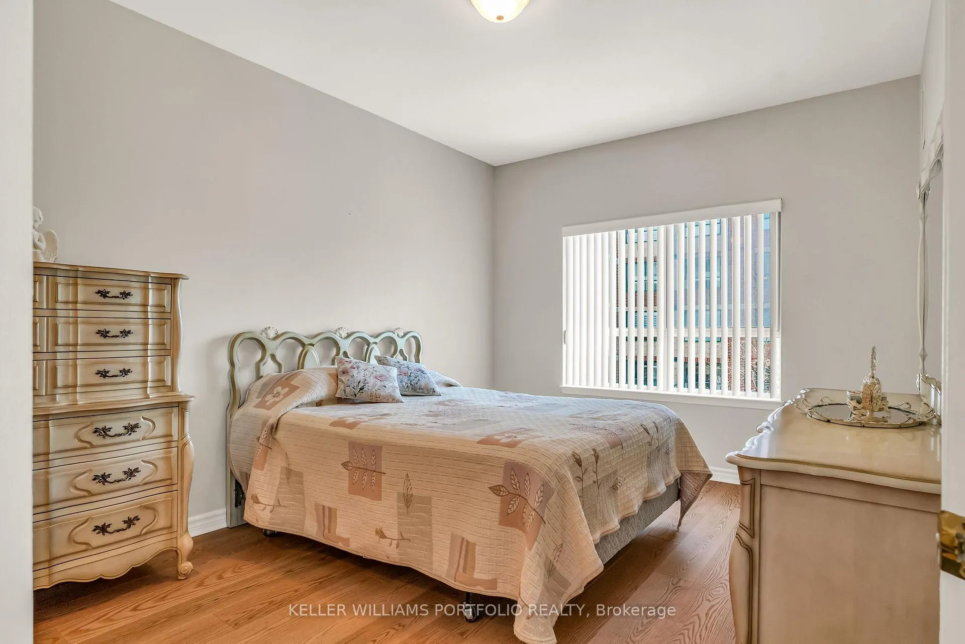 Photo 20 of Unit 222, 33 Wallace Street W, Vaughan, West Woodbridge — HOMEH
