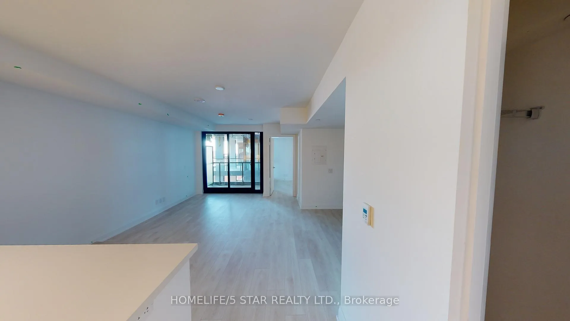 Photo 6 of Unit 813, 33 Frederick Todd Way, Toronto, Thorncliffe Park — HOMEH