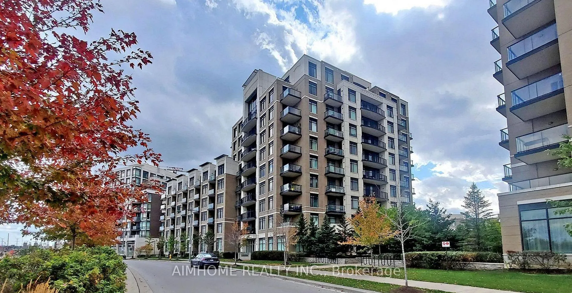 Photo 1 of Unit 411, 111 Upper Duke Crescent, Markham, Unionville — HOMEH