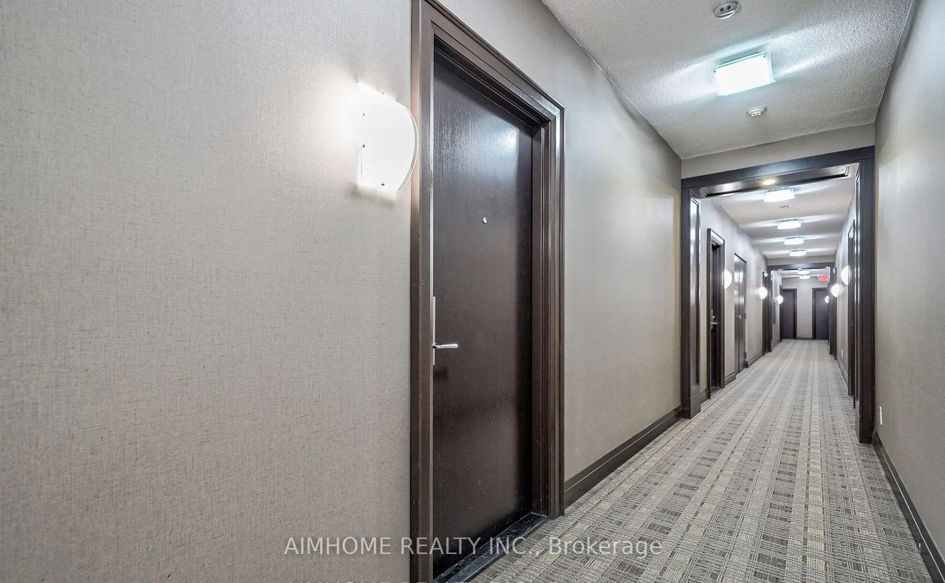 Photo 5 of Unit 411, 111 Upper Duke Crescent, Markham, Unionville — HOMEH