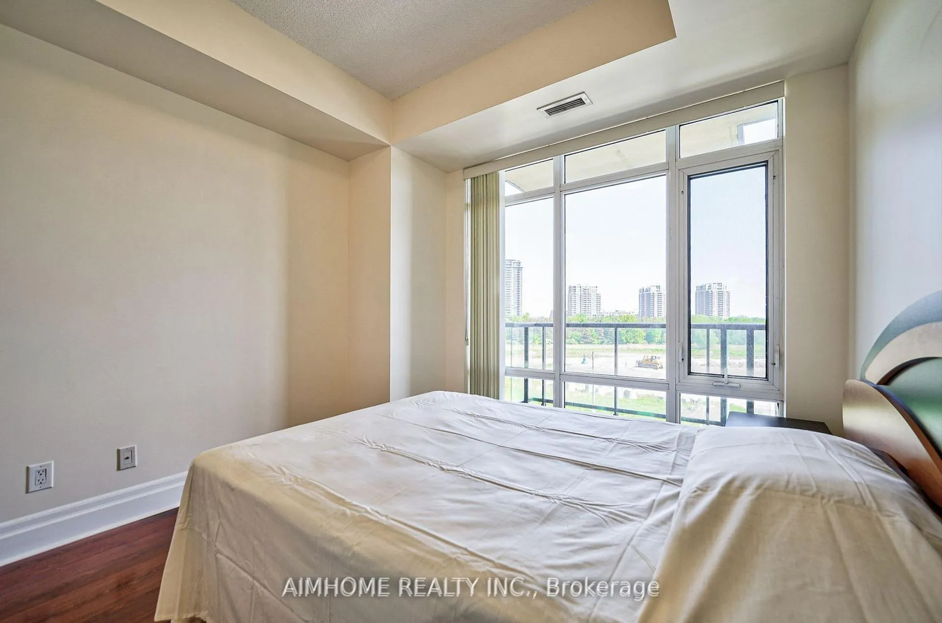 Photo 19 of Unit 411, 111 Upper Duke Crescent, Markham, Unionville — HOMEH