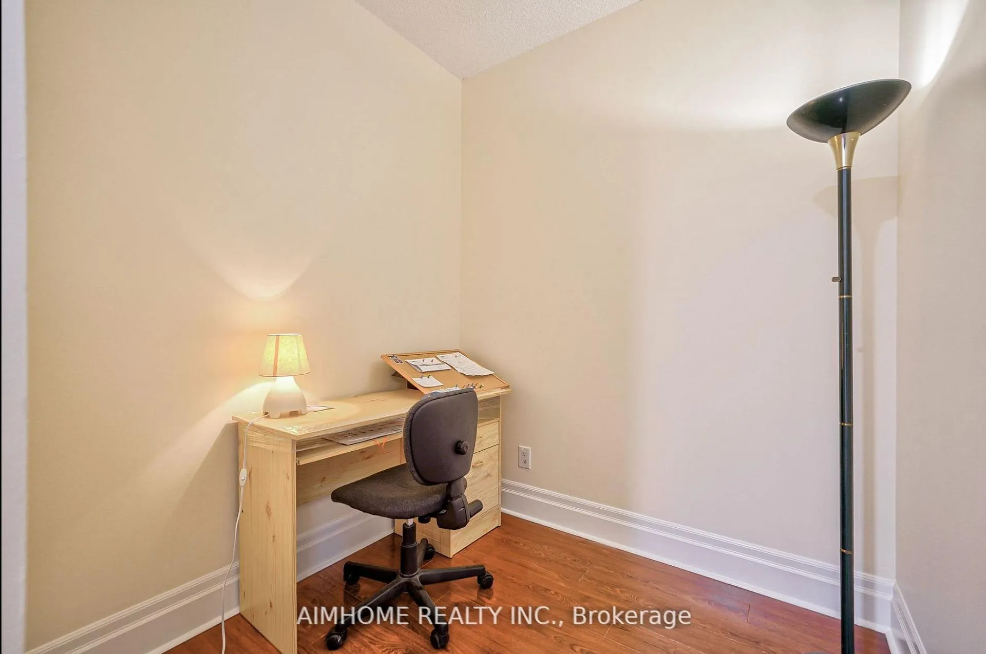 Photo 24 of Unit 411, 111 Upper Duke Crescent, Markham, Unionville — HOMEH