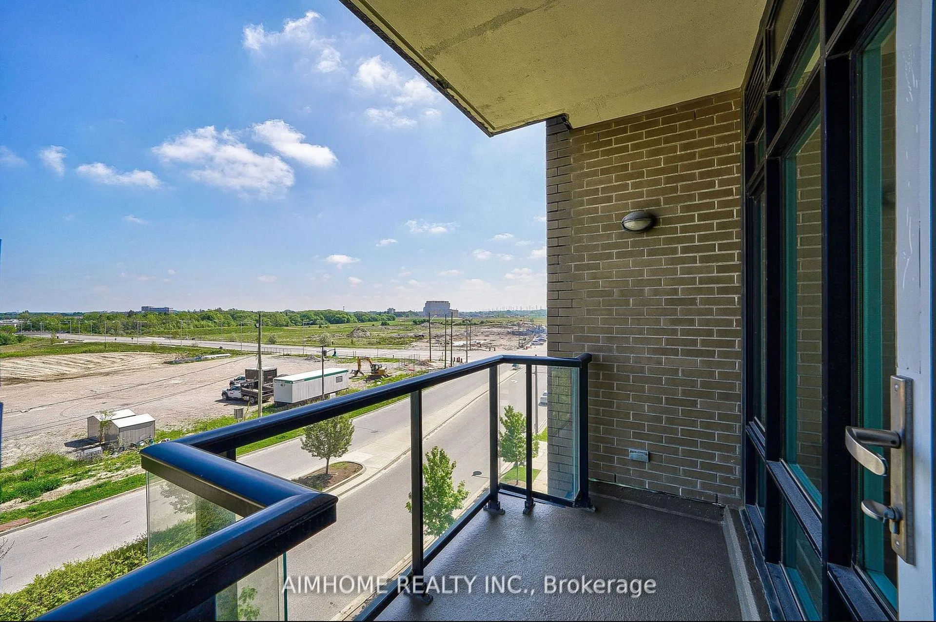 Photo 27 of Unit 411, 111 Upper Duke Crescent, Markham, Unionville — HOMEH