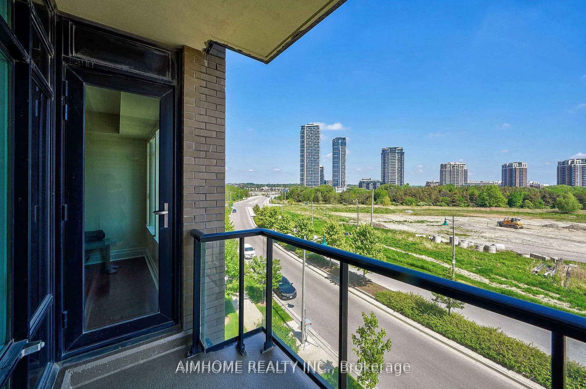 Photo 28 of Unit 411, 111 Upper Duke Crescent, Markham, Unionville — HOMEH