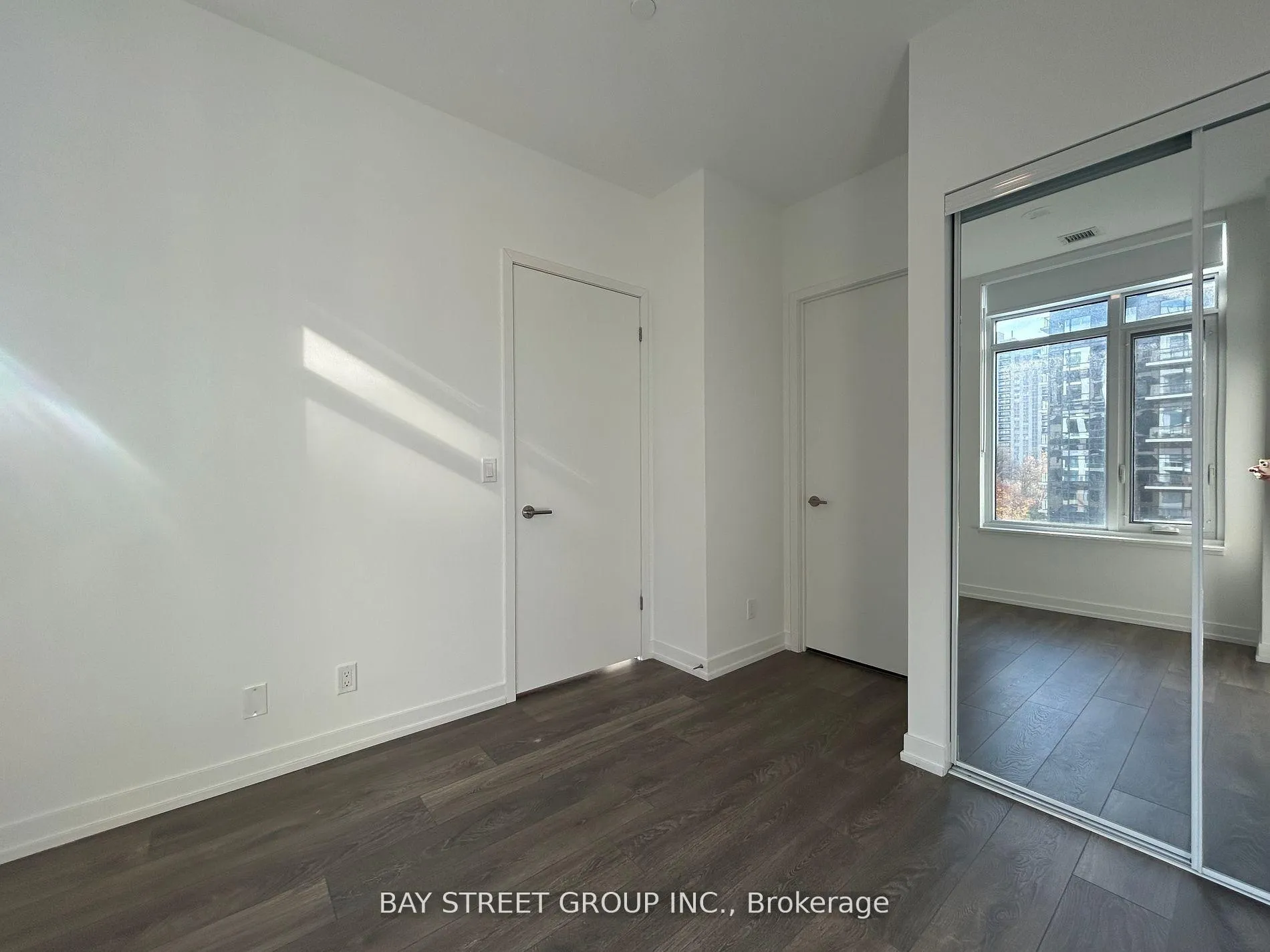 Photo 16 of Unit 606, 8 Beverley Glen Boulevard, Vaughan, Beverley Glen — HOMEH