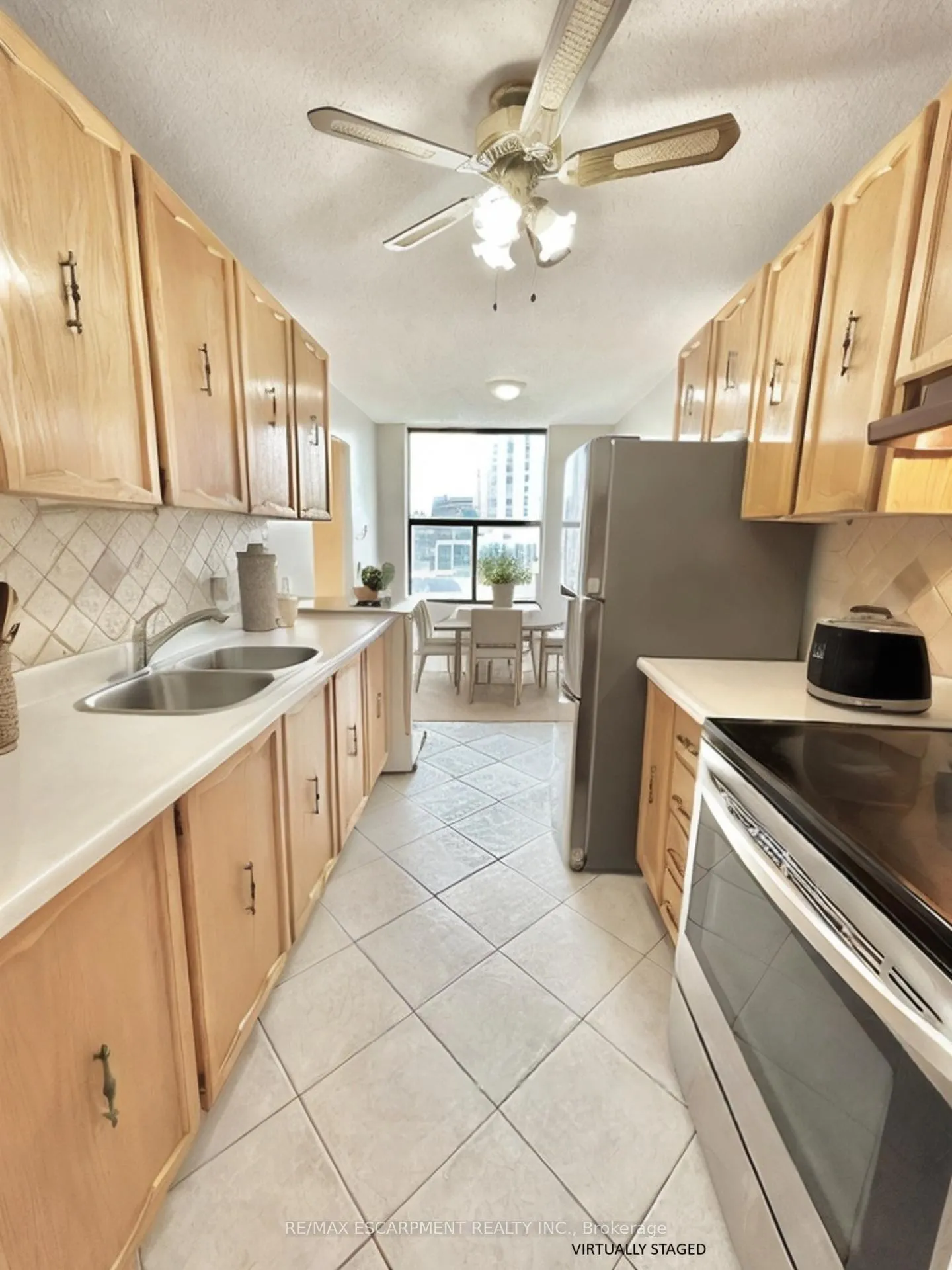 Photo 2 of Unit 603, 75 Queen Street N, Hamilton, Strathcona — HOMEH
