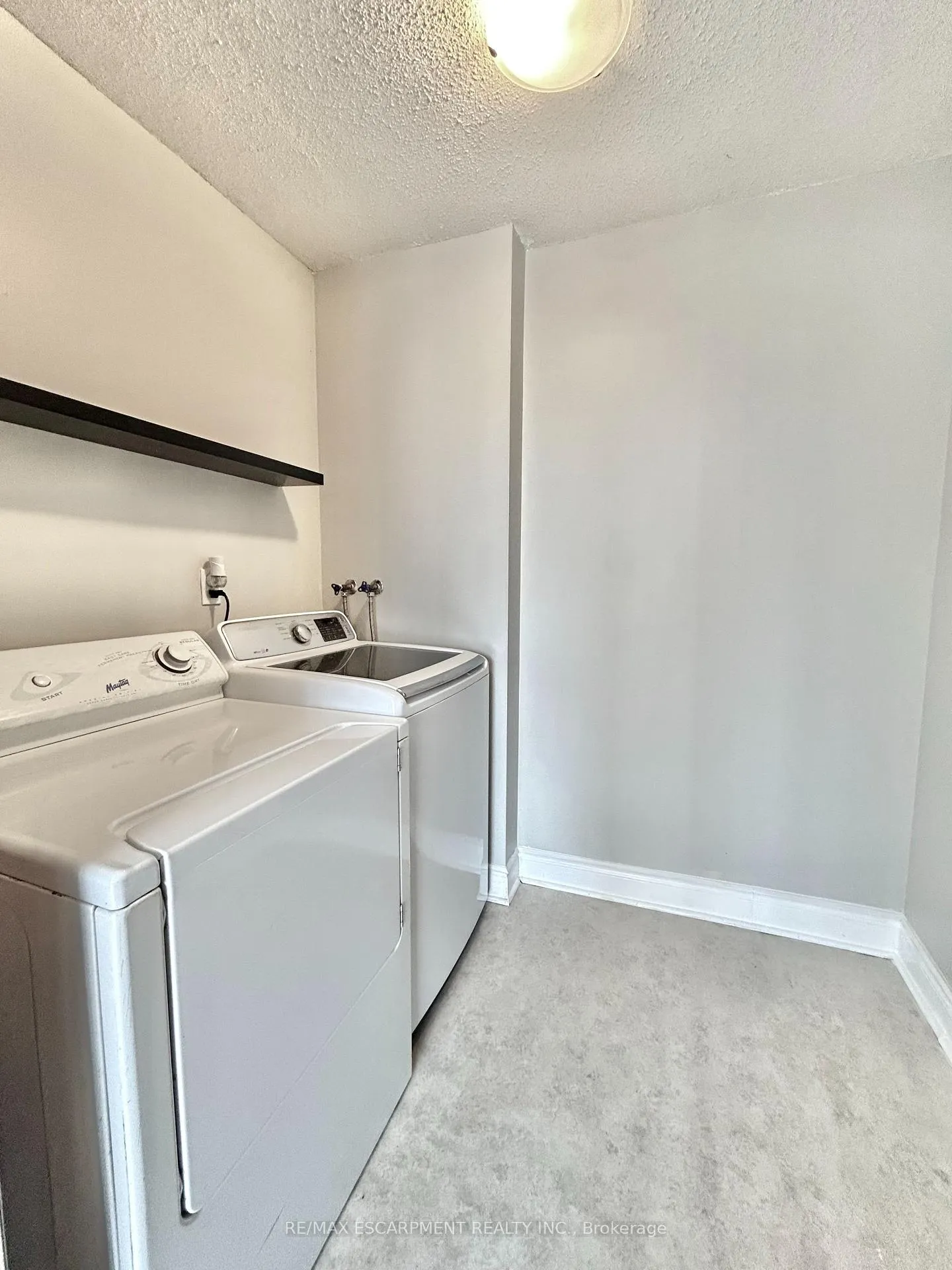 Photo 8 of Unit 603, 75 Queen Street N, Hamilton, Strathcona — HOMEH