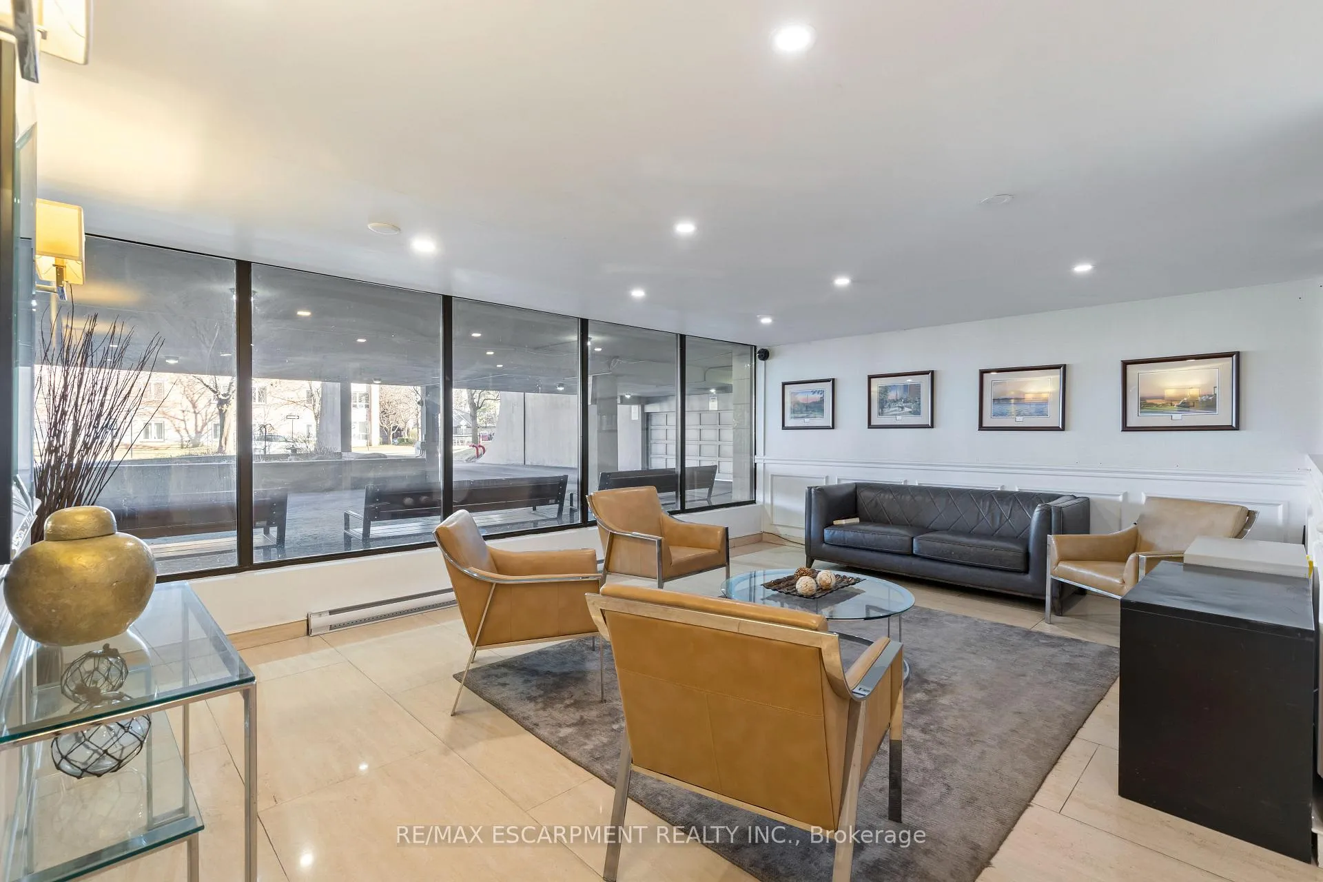 Photo 11 of Unit 603, 75 Queen Street N, Hamilton, Strathcona — HOMEH
