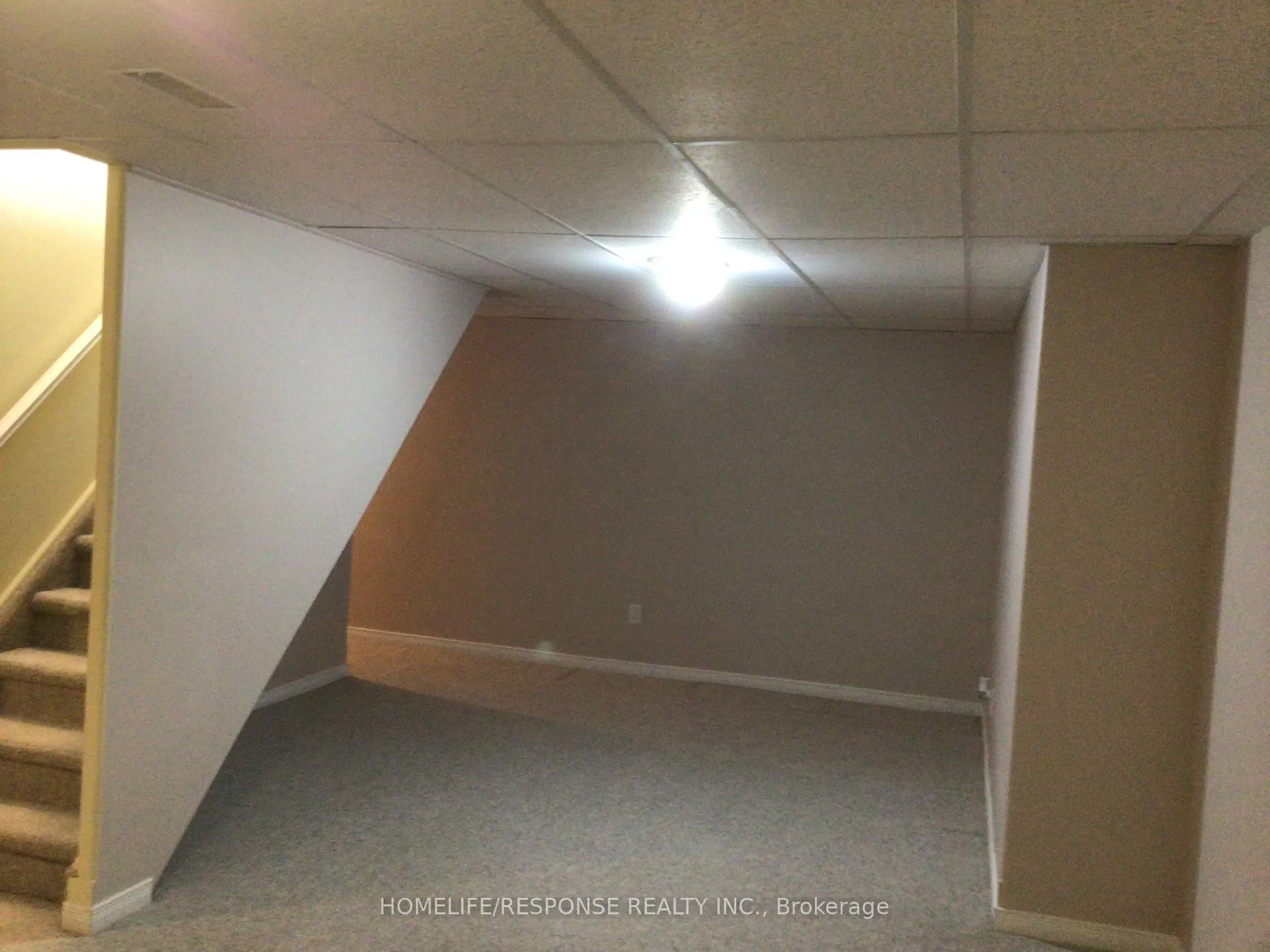 Photo 13 of Unit 6, 358 Little Avenue, Barrie, Painswick North — HOMEH