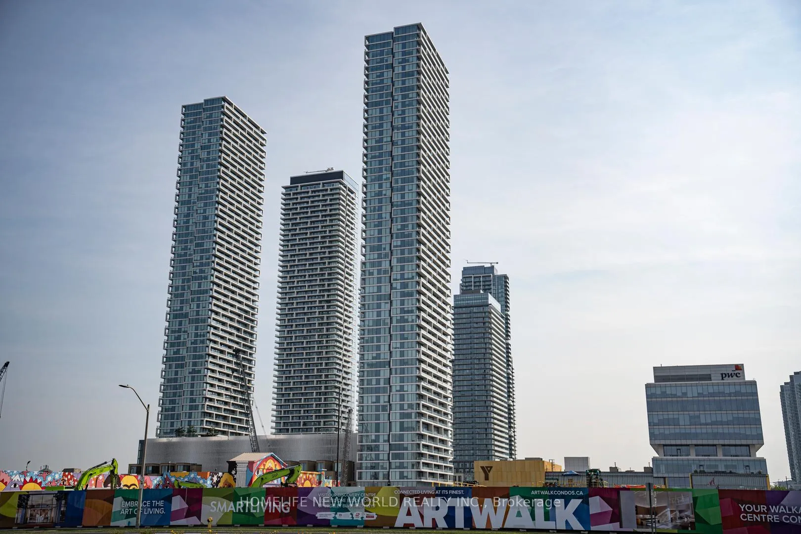 Photo 1 of Unit 4007, 5 Buttermill Avenue, Vaughan, Vaughan Corporate Centre — HOMEH