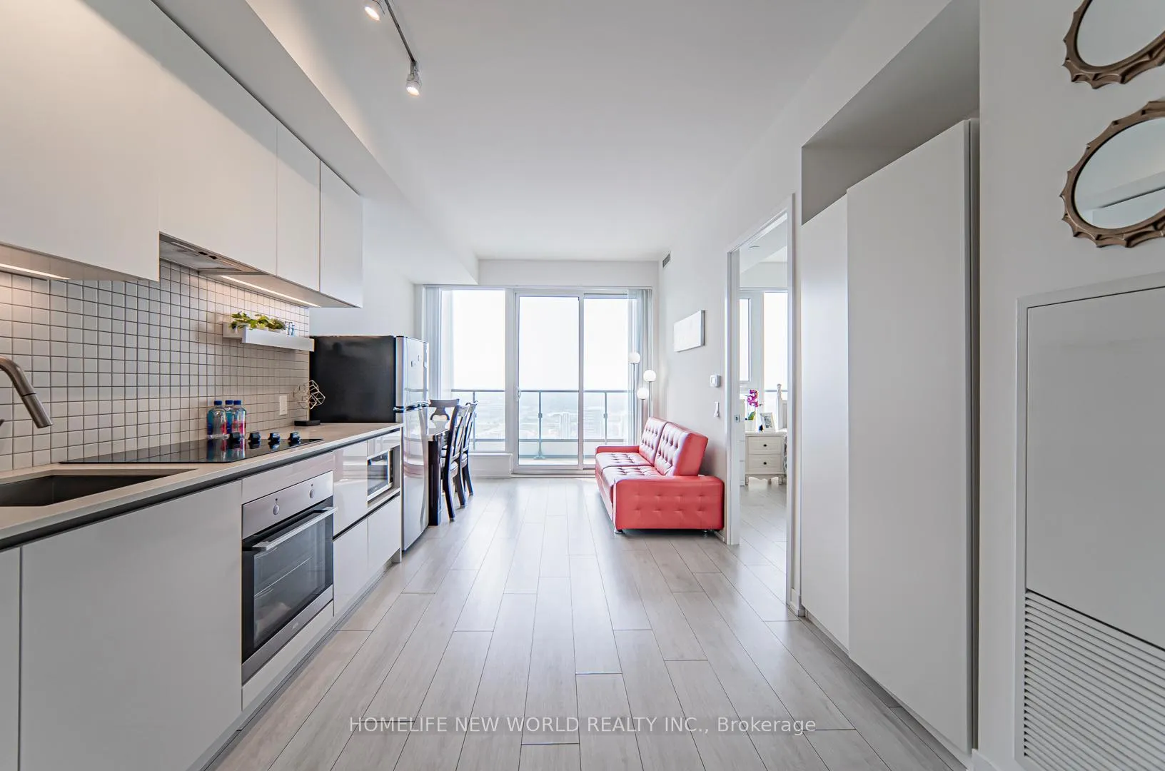 Photo 16 of Unit 4007, 5 Buttermill Avenue, Vaughan, Vaughan Corporate Centre — HOMEH