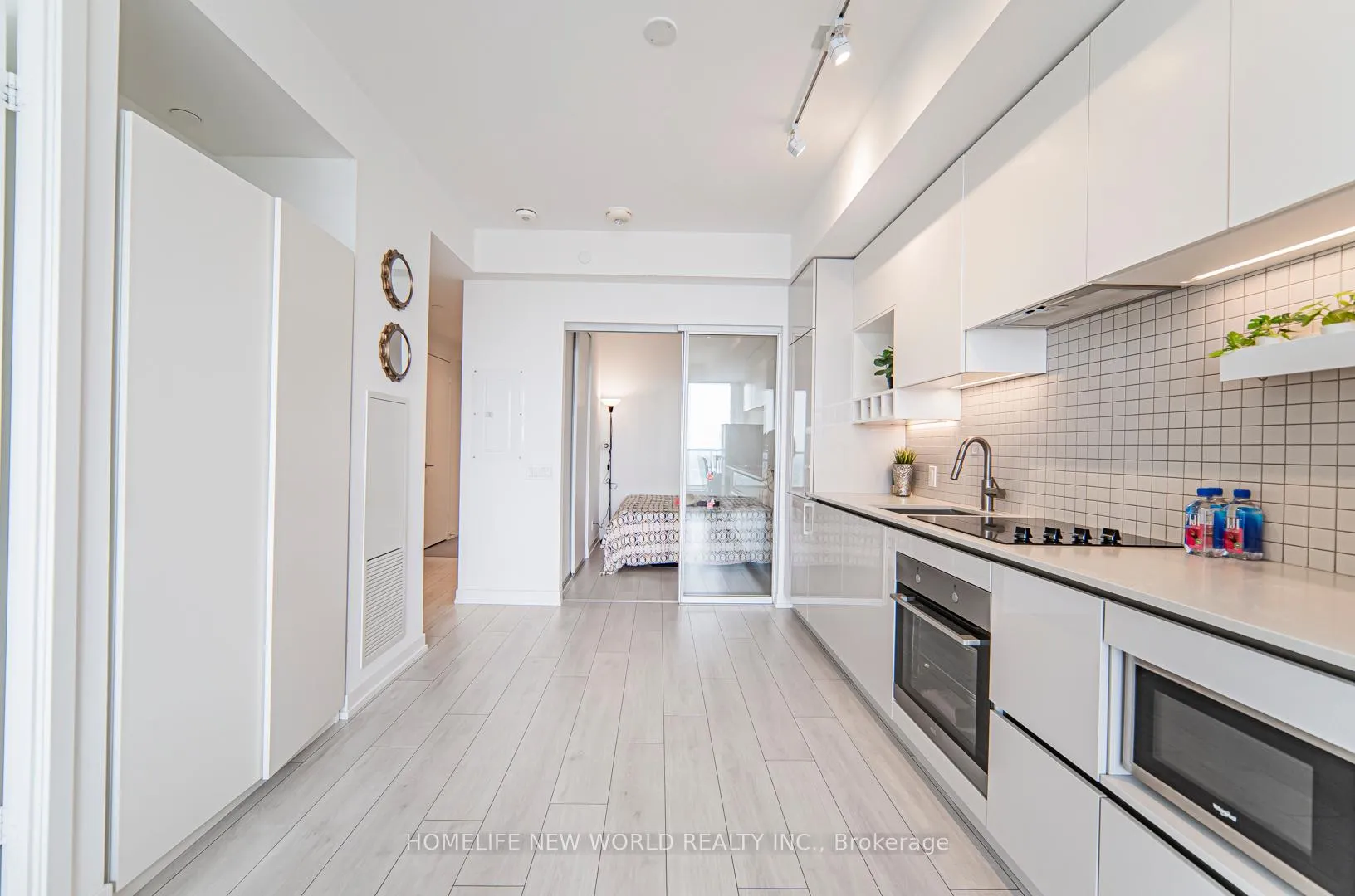 Photo 19 of Unit 4007, 5 Buttermill Avenue, Vaughan, Vaughan Corporate Centre — HOMEH