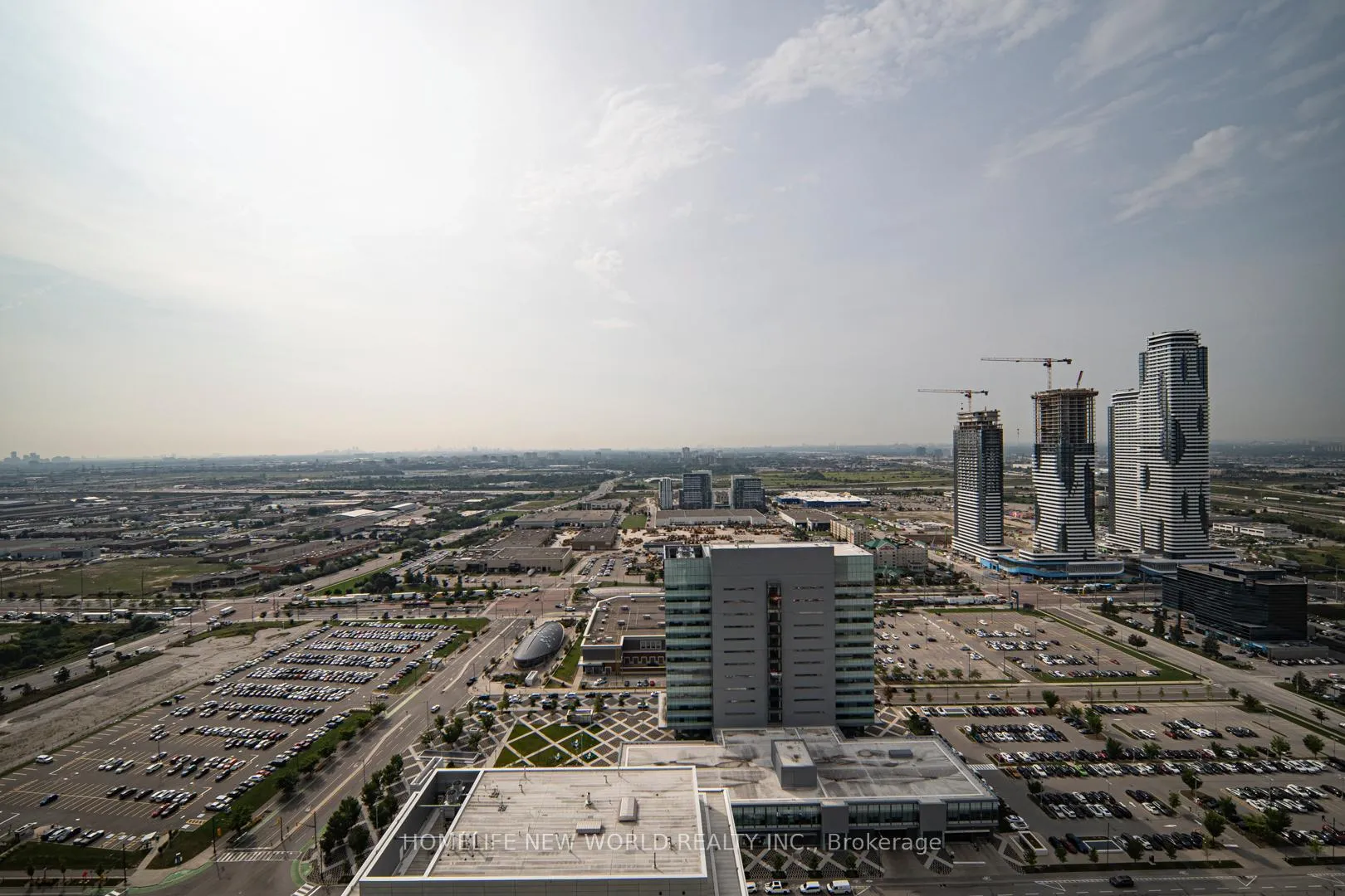 Photo 38 of Unit 4007, 5 Buttermill Avenue, Vaughan, Vaughan Corporate Centre — HOMEH