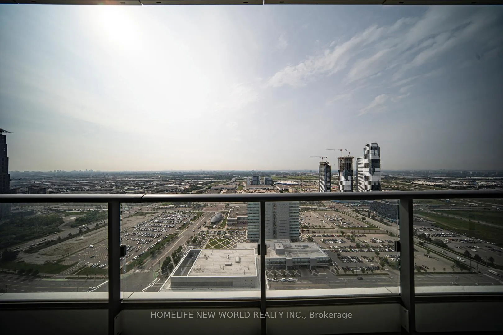 Photo 39 of Unit 4007, 5 Buttermill Avenue, Vaughan, Vaughan Corporate Centre — HOMEH