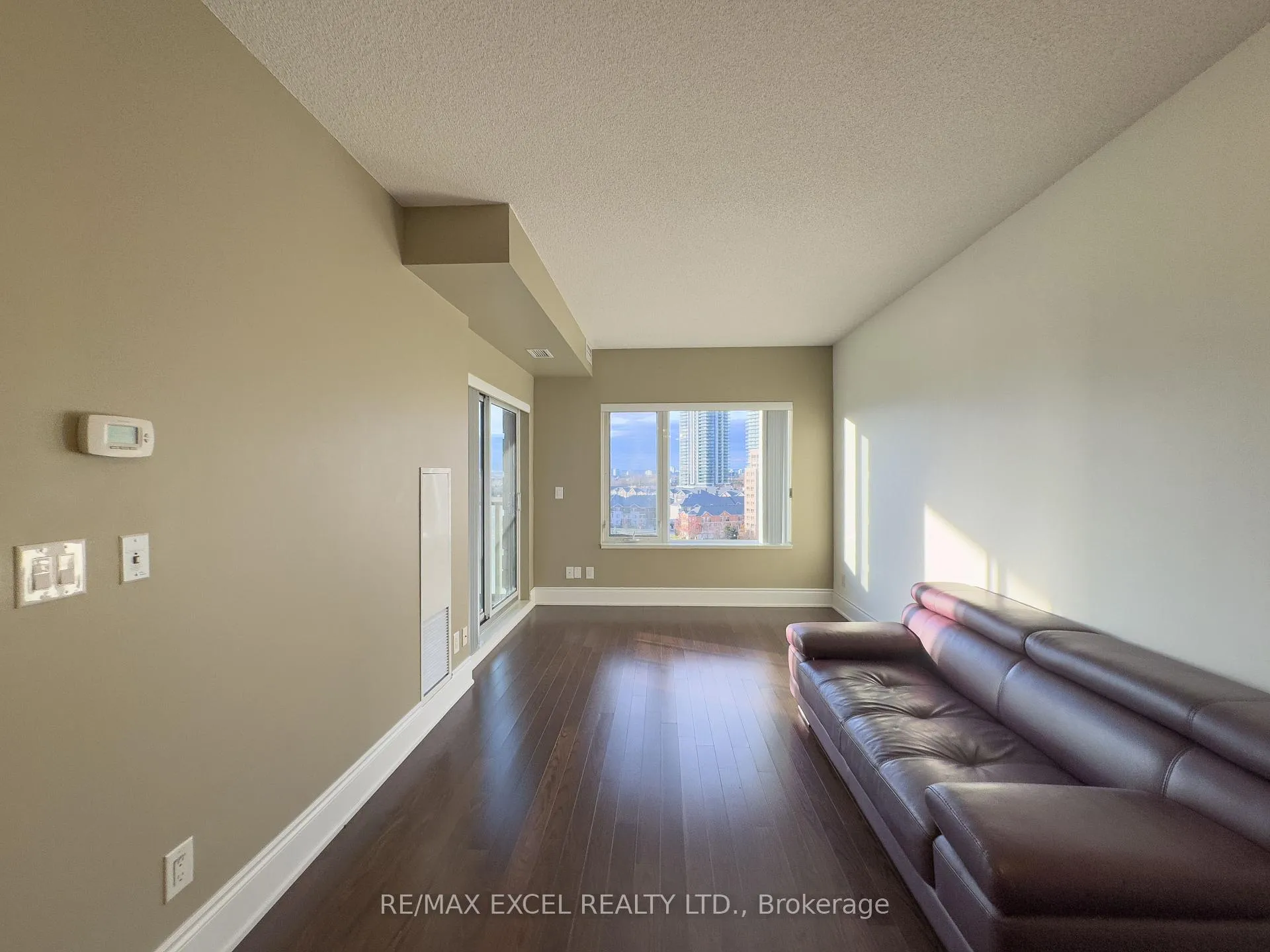 Photo 2 of Unit 1207, 233 South Park Road, Markham, Commerce Valley — HOMEH
