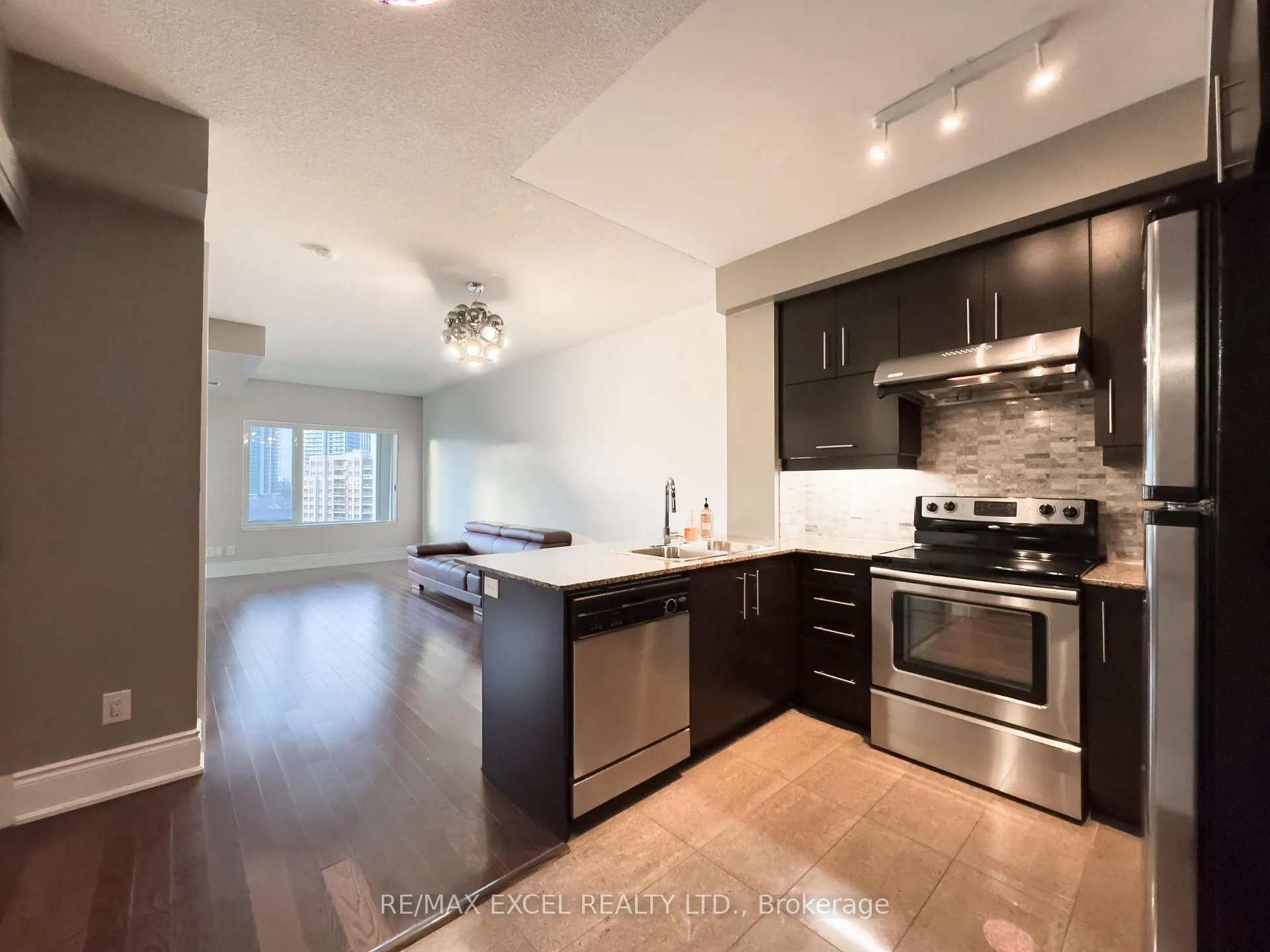 Photo 9 of Unit 1207, 233 South Park Road, Markham, Commerce Valley — HOMEH