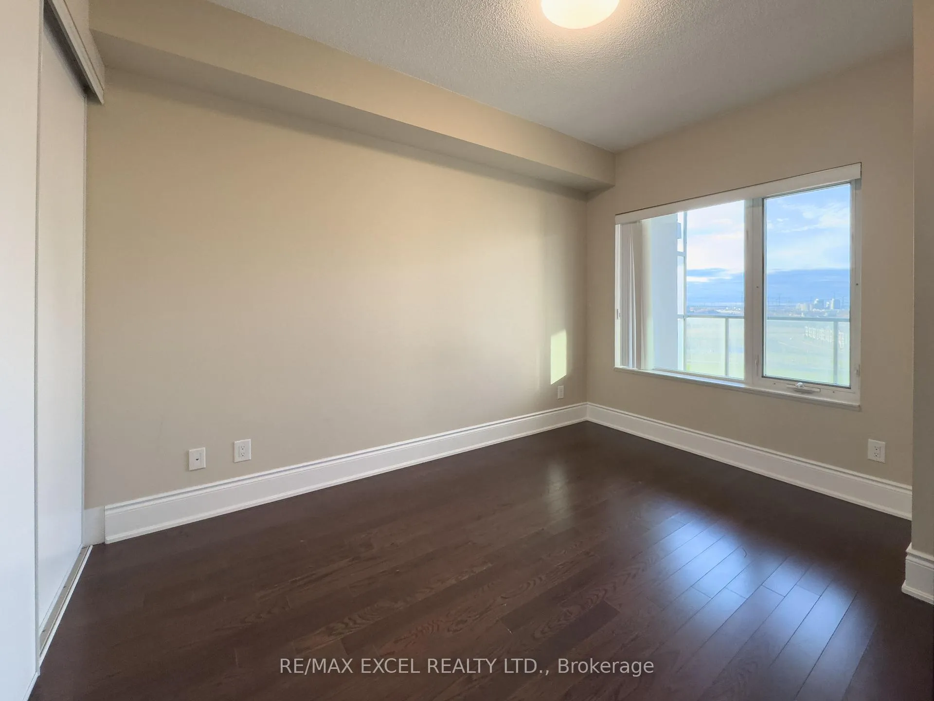 Photo 11 of Unit 1207, 233 South Park Road, Markham, Commerce Valley — HOMEH