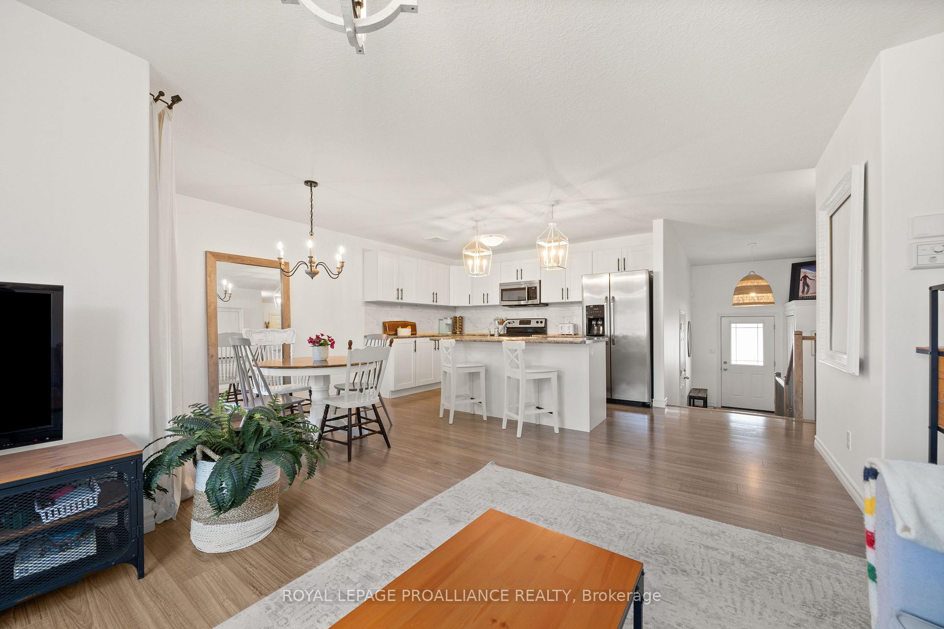 Photo 18 of 162 Greenhill Lane, Belleville, Belleville Ward — HOMEH