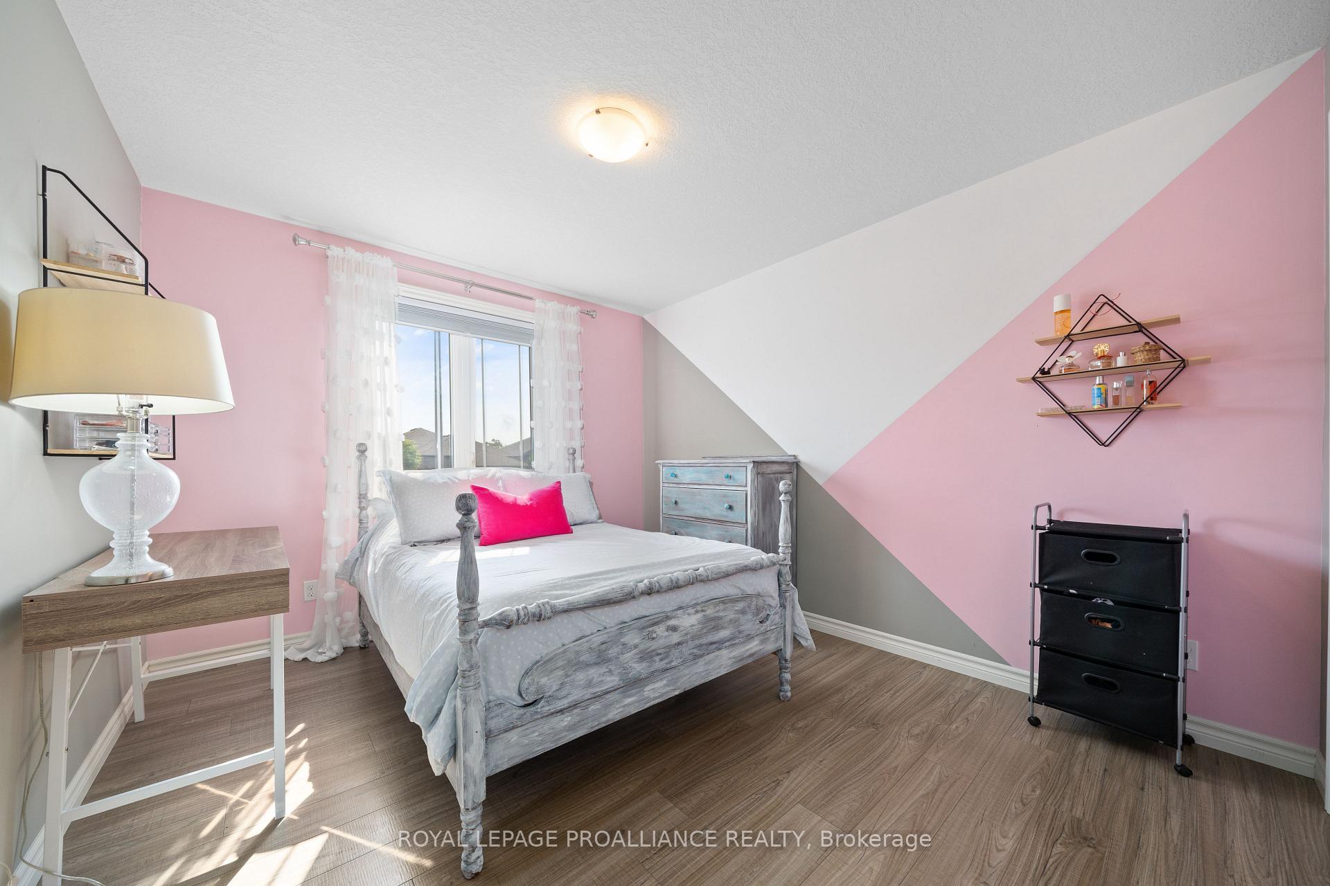 Photo 27 of 162 Greenhill Lane, Belleville, Belleville Ward — HOMEH