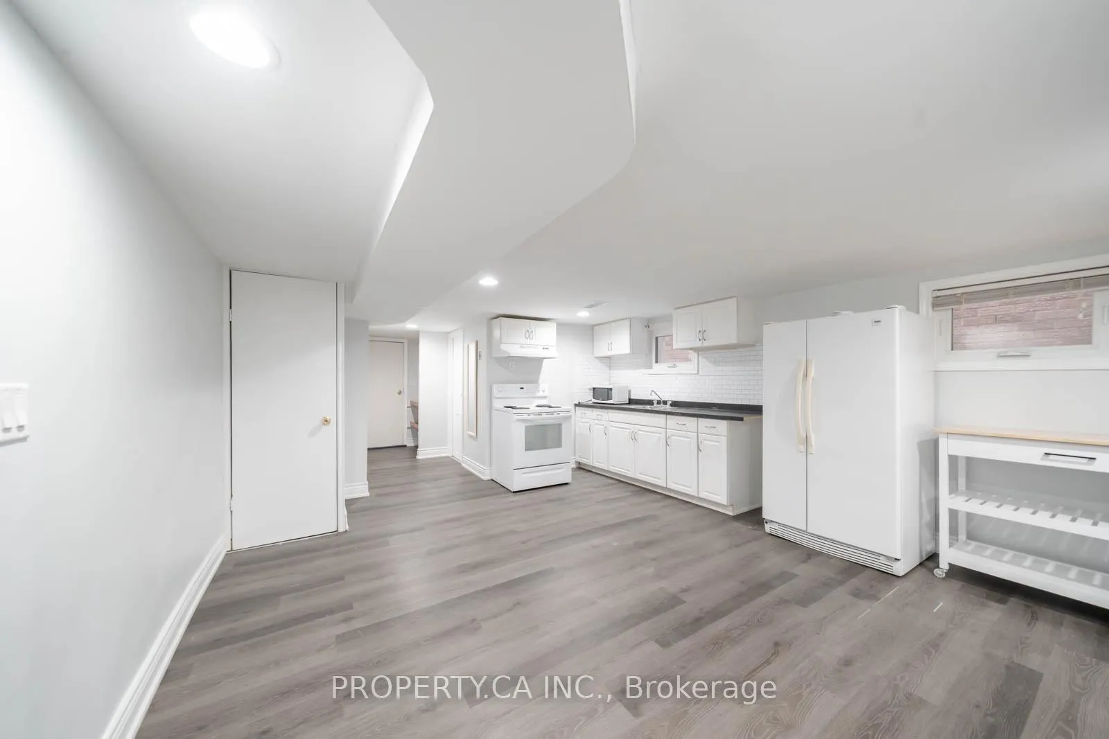 Front of Unit Basement, 285 Bartlett Avenue