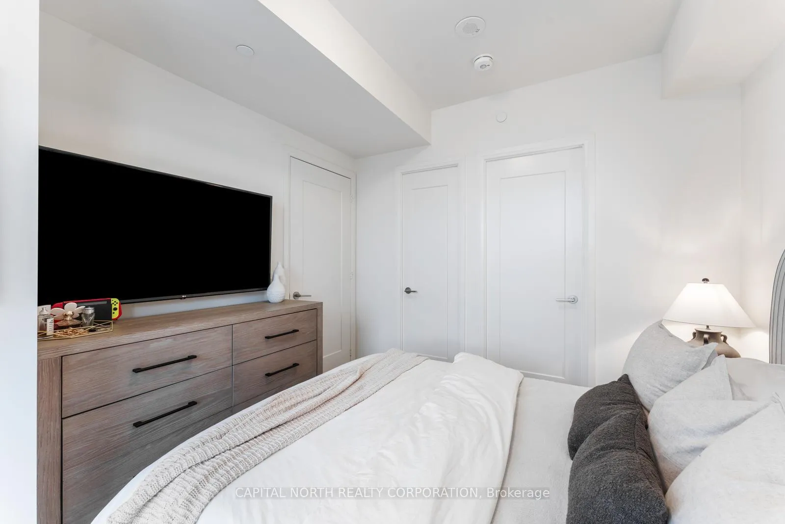 Photo 21 of Unit 1011, 9000 Jane Street, Vaughan, Vellore Village — HOMEH
